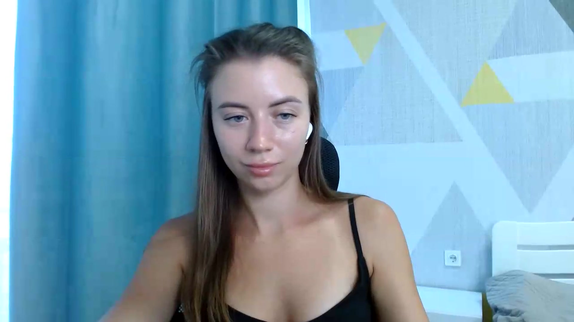 Gallery image thumbnail from Sulfate0's myfreecams stream on, 08/15/2026, 09:05 image 19 of 20