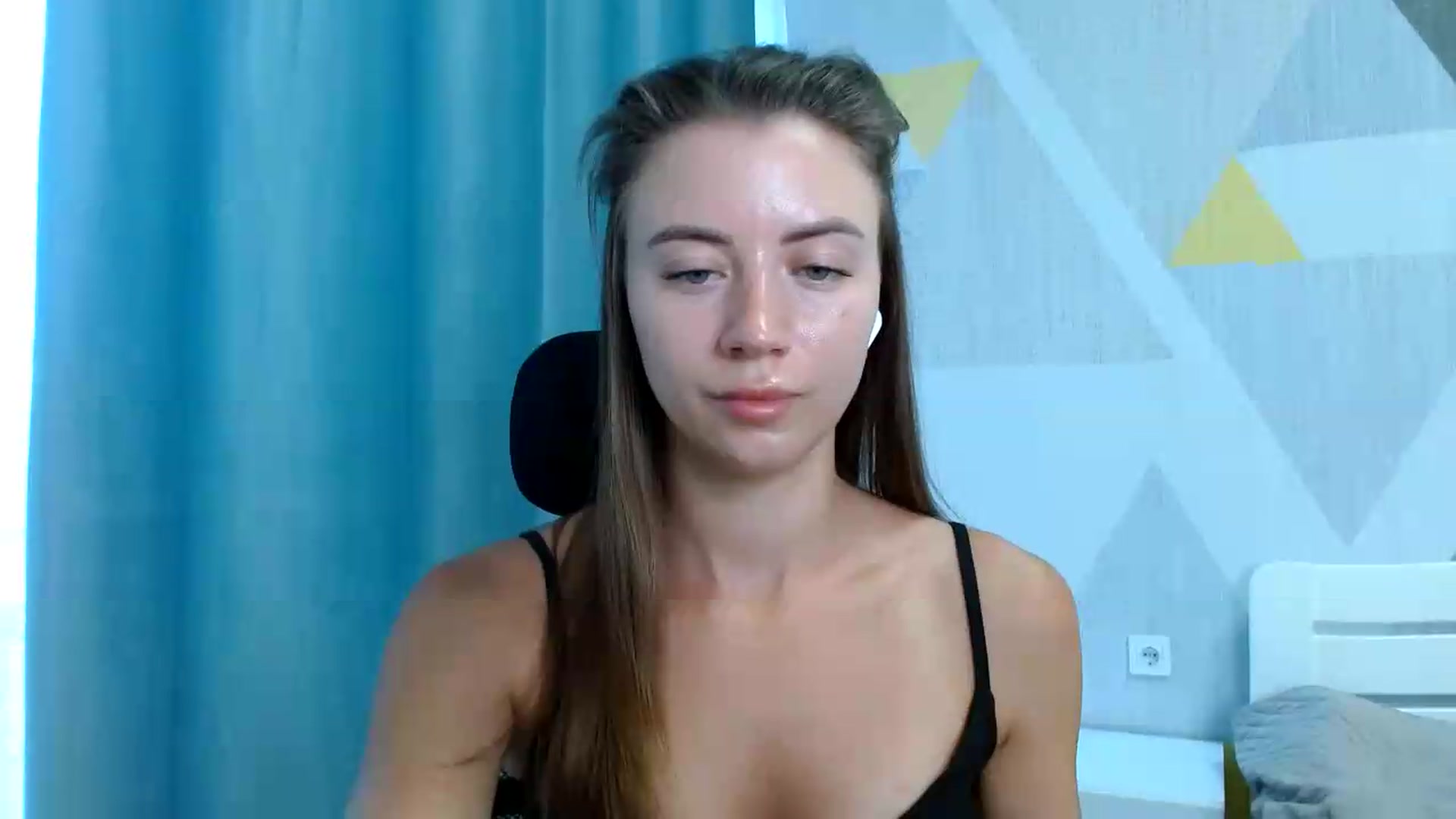 Gallery image thumbnail from Sulfate0's myfreecams stream on, 08/15/2026, 09:50 image 4 of 20