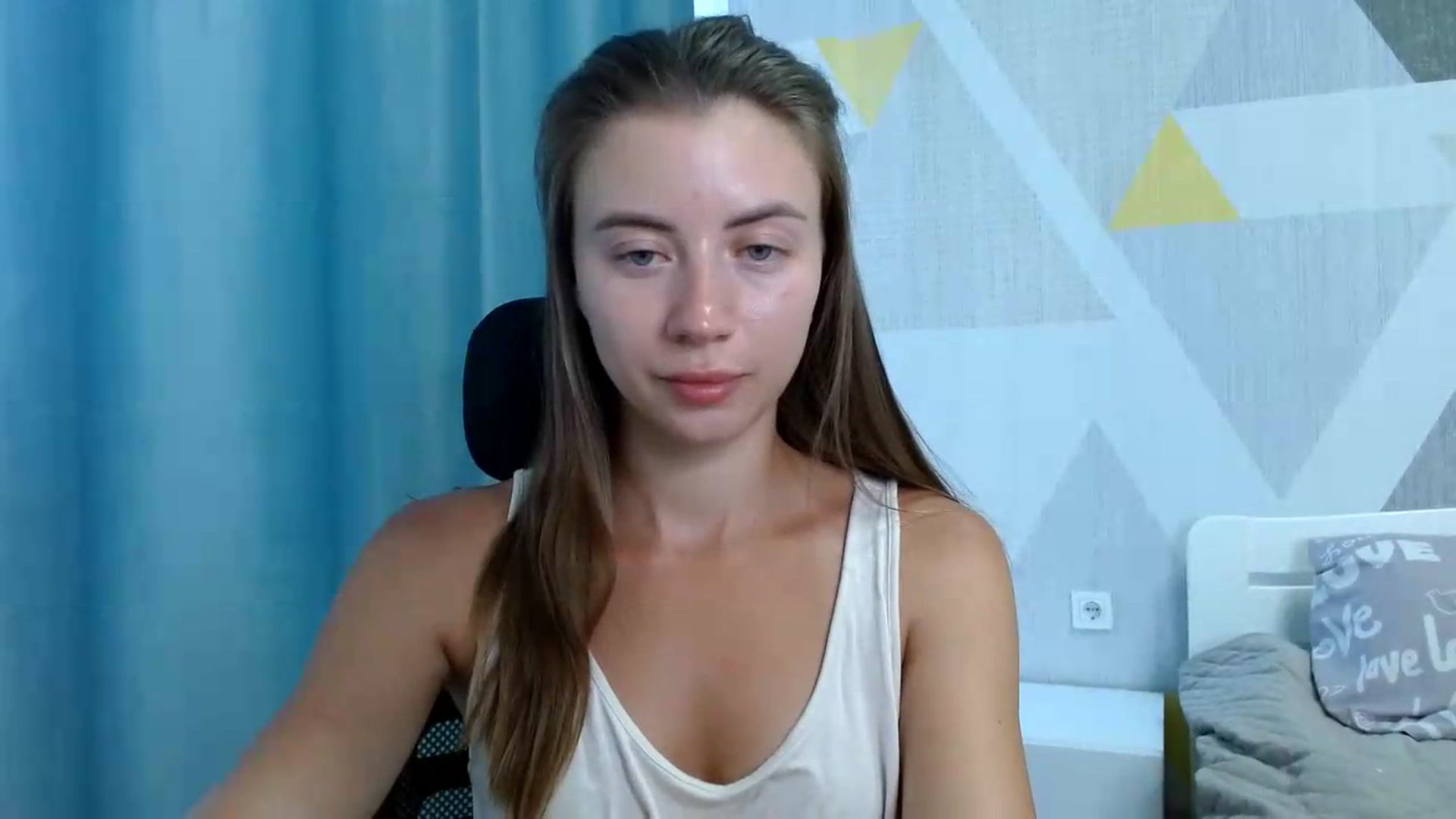 Gallery image thumbnail from Sulfate0's myfreecams stream on, 08/16/2026, 13:01 image 17 of 20
