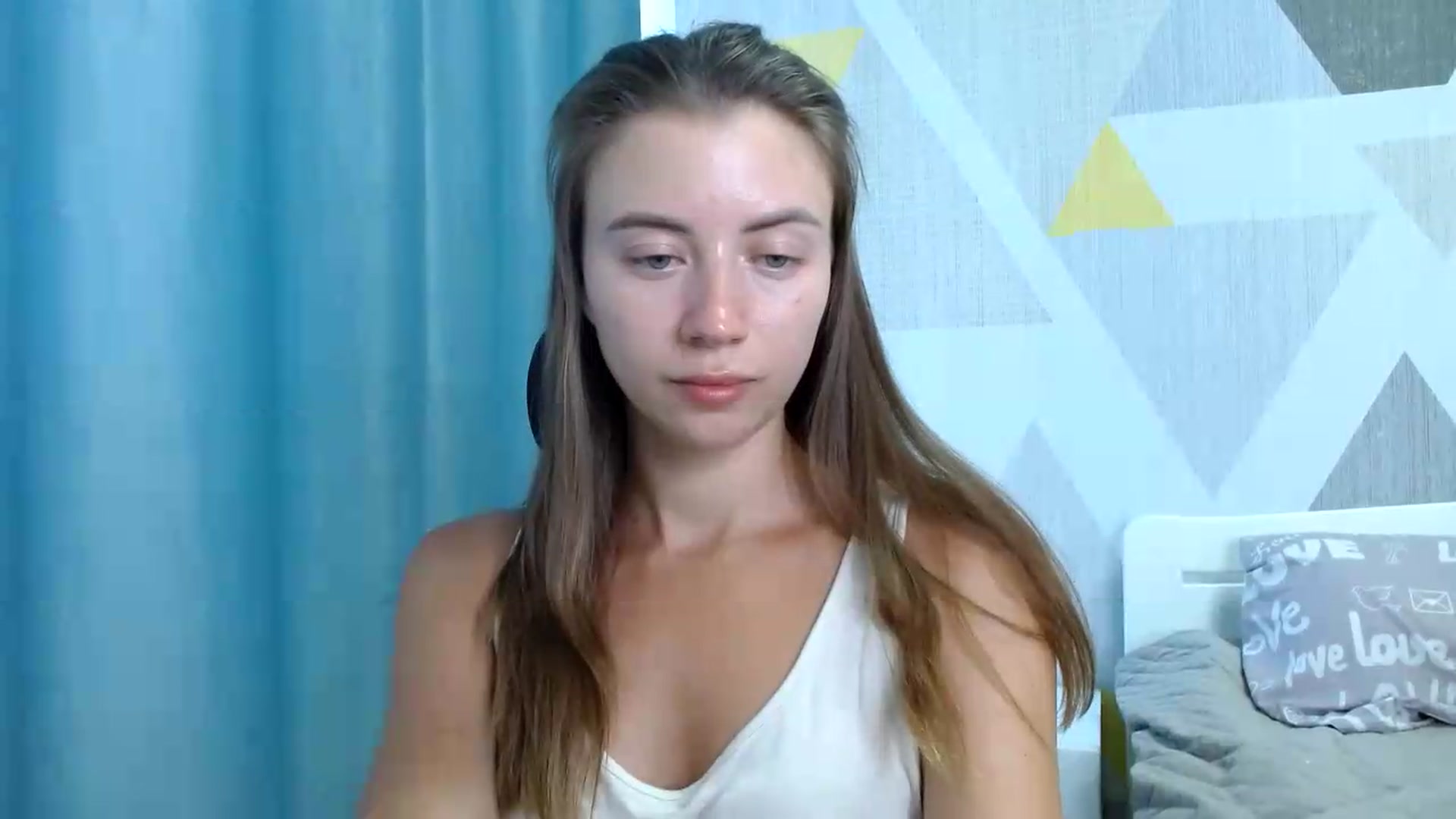 Gallery image thumbnail from Sulfate0's myfreecams stream on, 08/16/2026, 13:01 image 13 of 20
