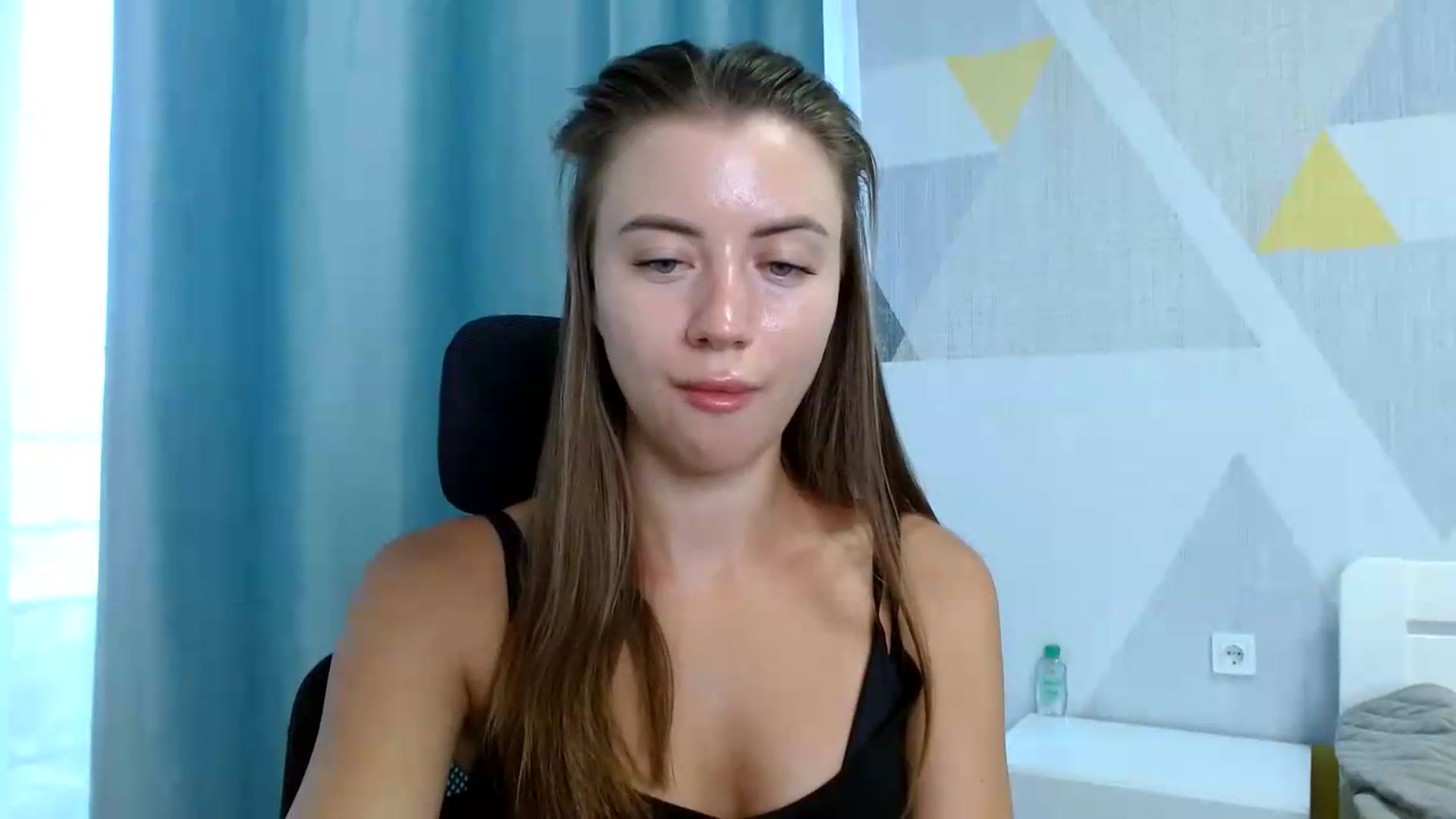 Gallery image thumbnail from Sulfate0's myfreecams stream on, 08/17/2026, 05:46 image 11 of 20