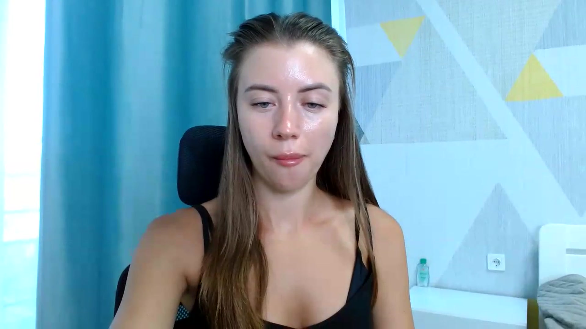 Gallery image thumbnail from Sulfate0's myfreecams stream on, 08/17/2026, 05:46 image 10 of 20