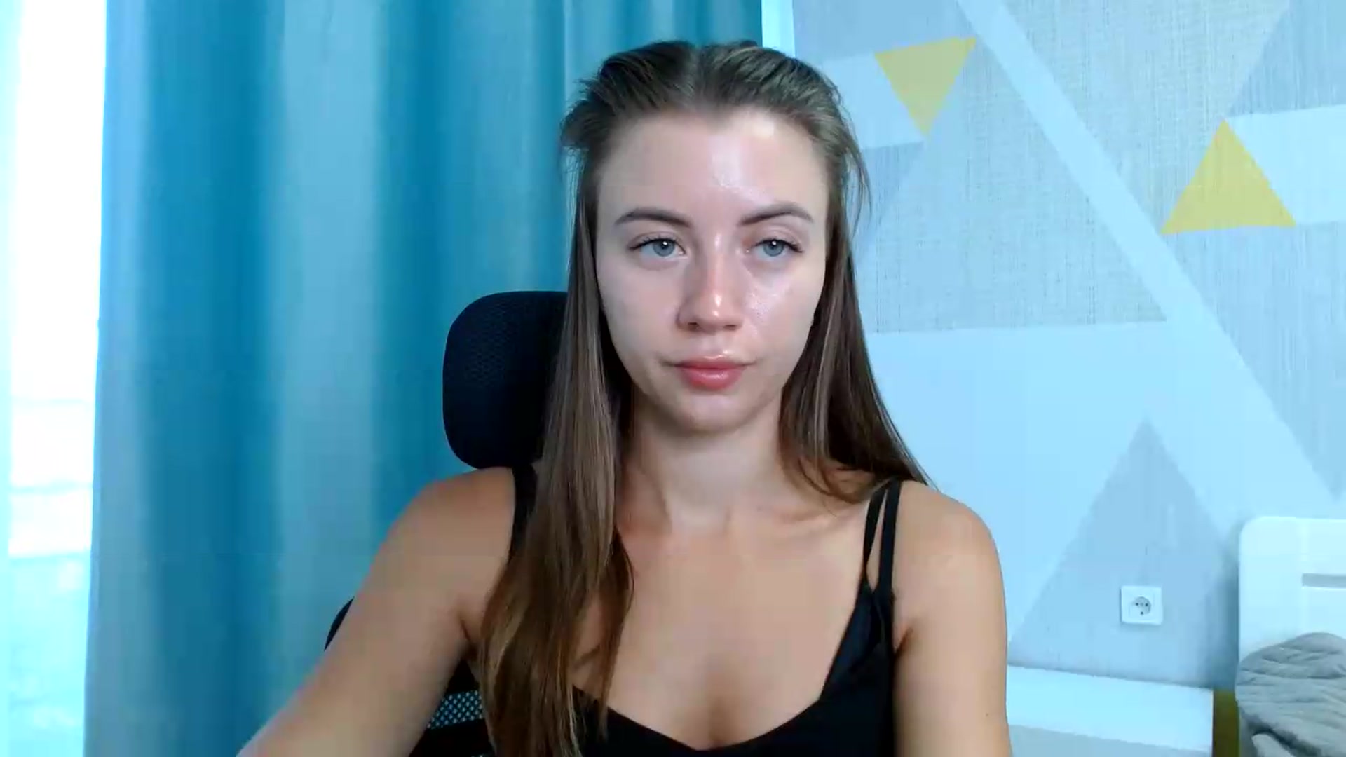 Gallery image thumbnail from Sulfate0's myfreecams stream on, 08/17/2026, 05:46 image 5 of 20