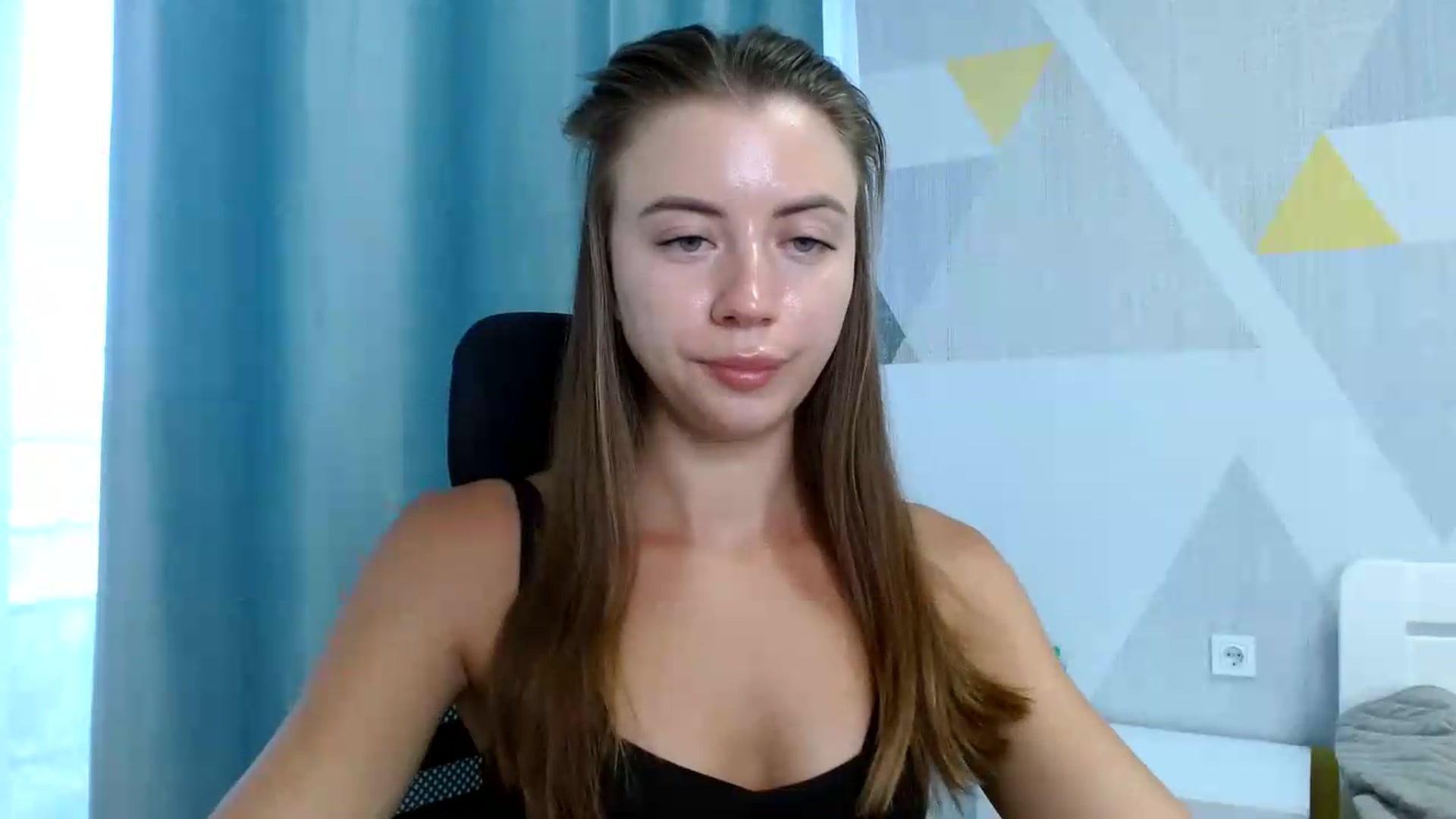 Gallery image thumbnail from Sulfate0's myfreecams stream on, 08/17/2026, 05:46 image 13 of 20