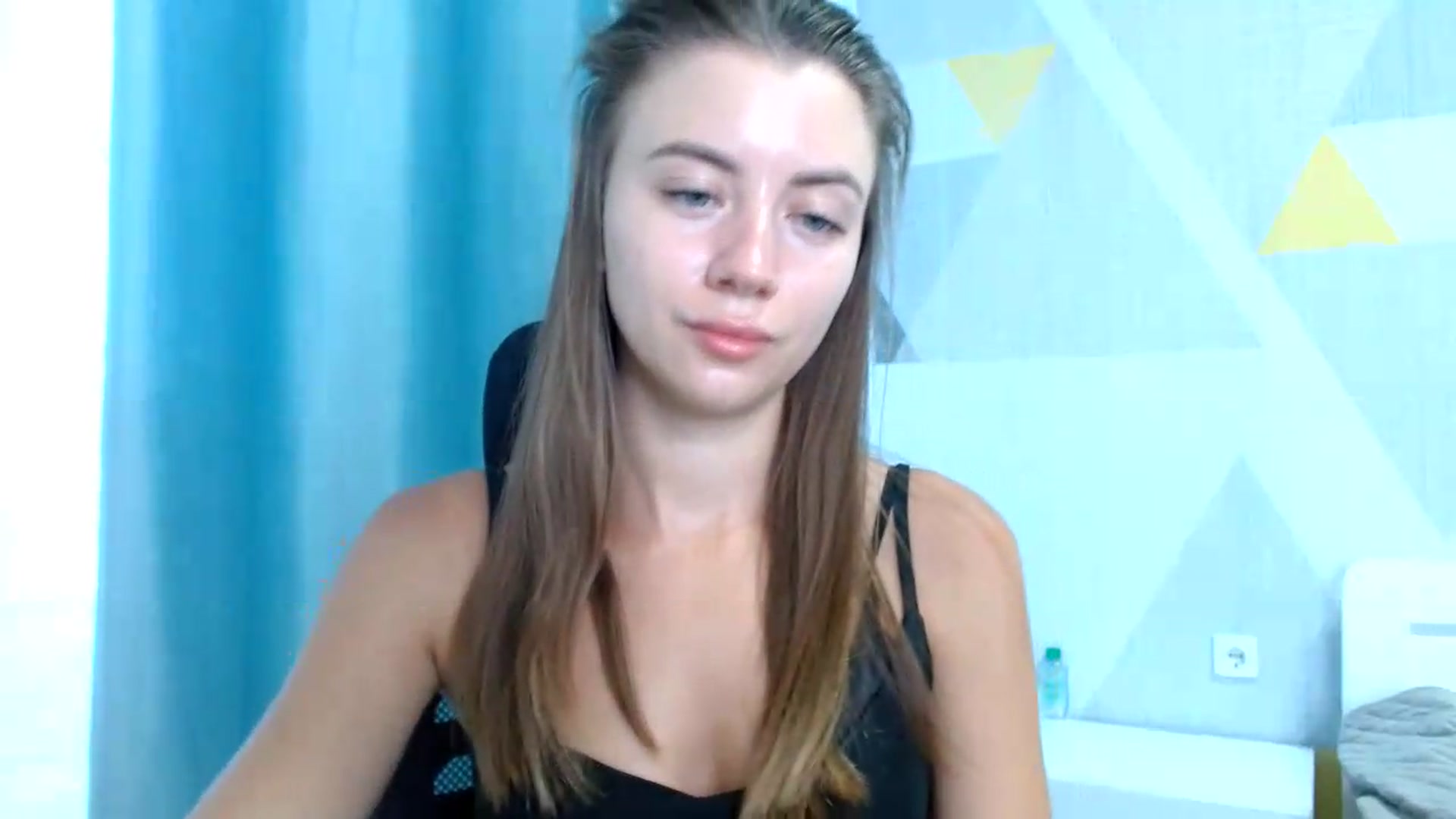 Gallery image thumbnail from Sulfate0's myfreecams stream on, 08/17/2026, 05:46 image 9 of 20