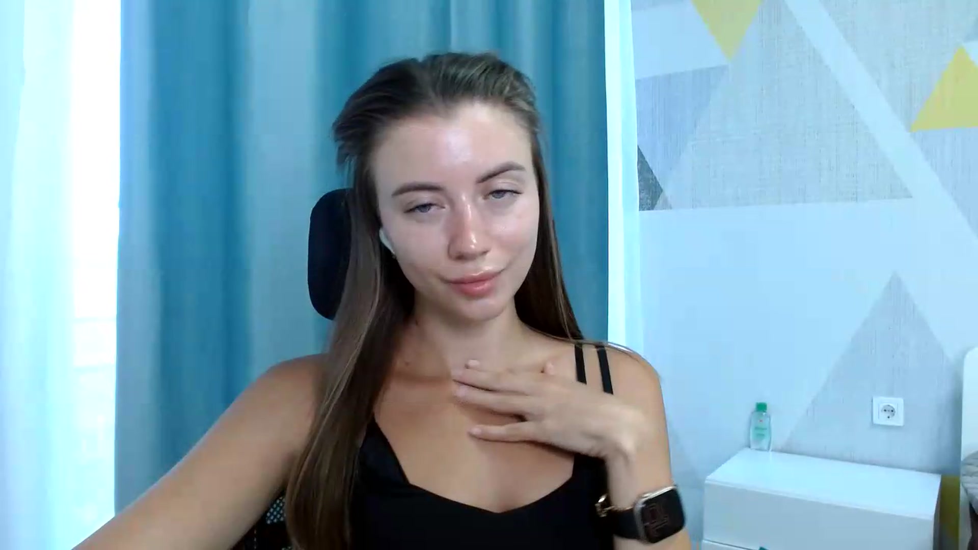 Gallery image thumbnail from Sulfate0's myfreecams stream on, 08/17/2026, 07:18 image 7 of 20