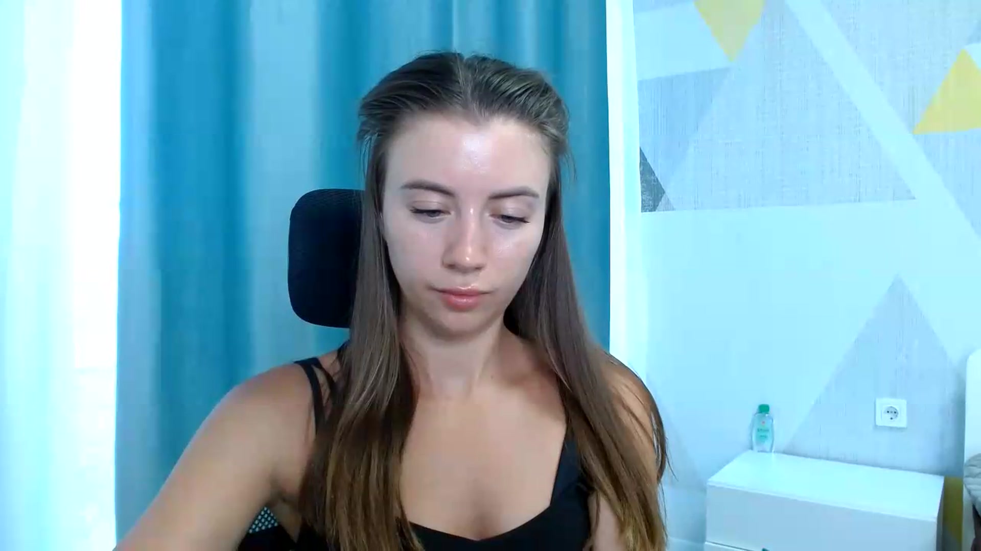 Gallery image thumbnail from Sulfate0's myfreecams stream on, 08/17/2026, 07:18 image 15 of 20