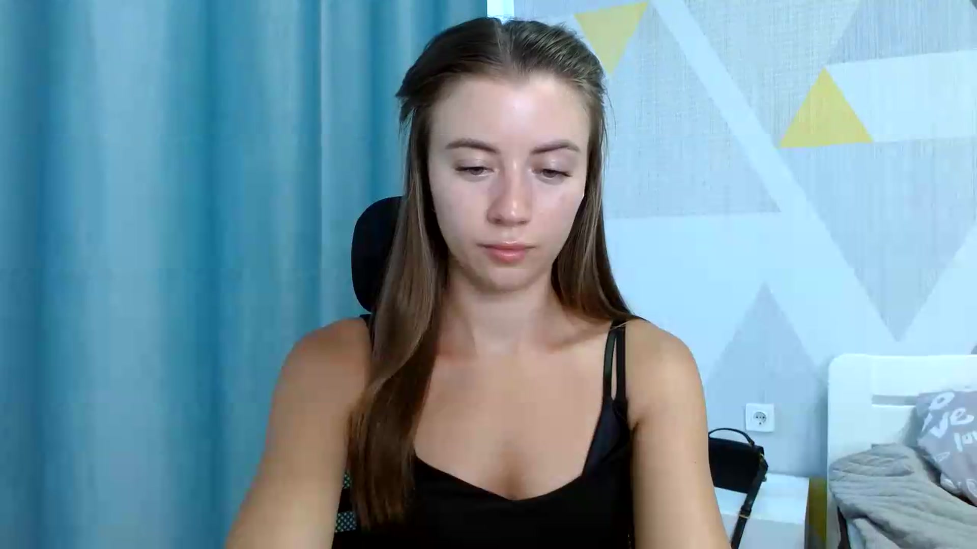 Gallery image thumbnail from Sulfate0's myfreecams stream on, 08/17/2026, 08:12 image 18 of 20