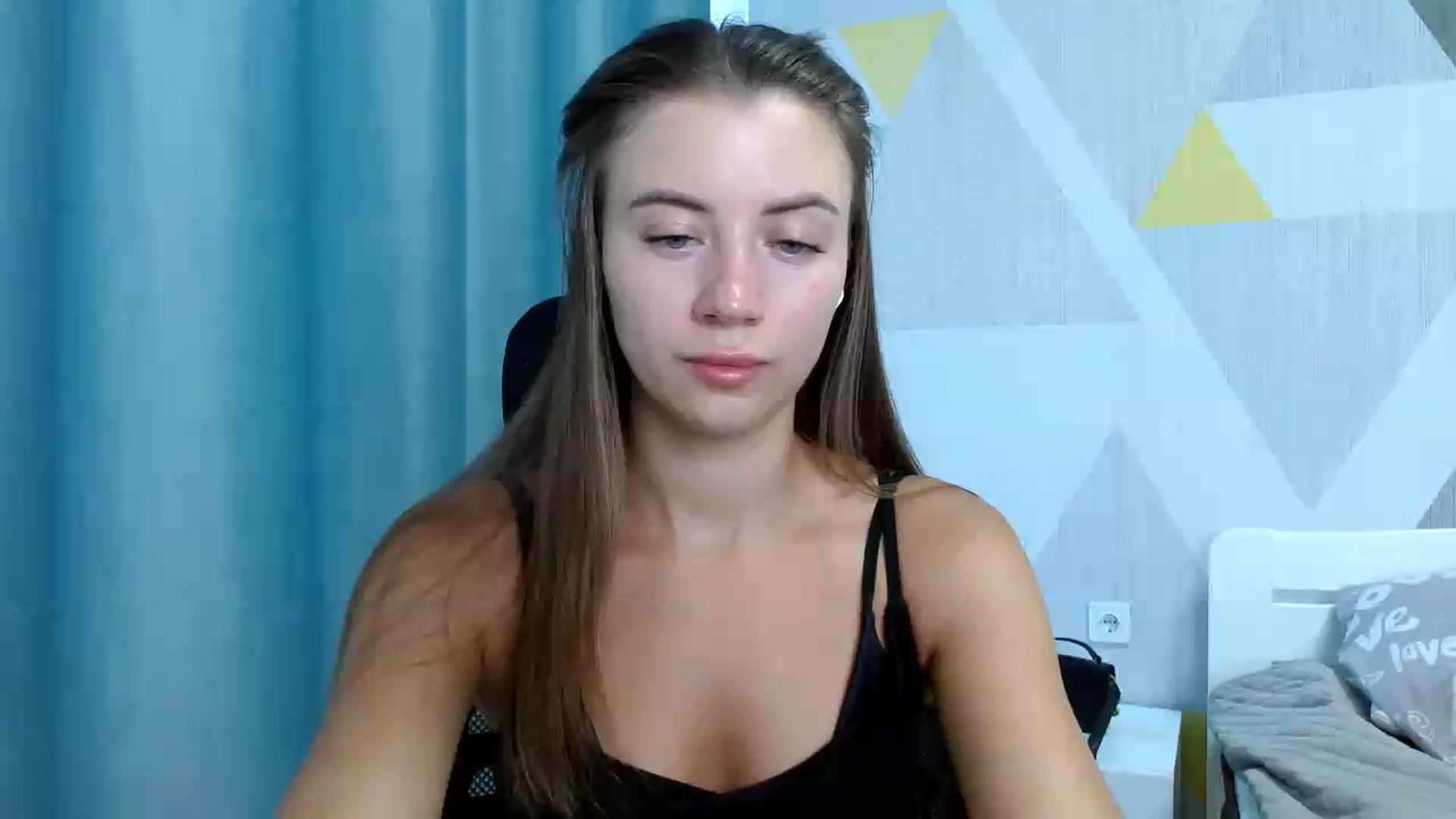 Gallery image thumbnail from Sulfate0's myfreecams stream on, 08/17/2026, 08:12 image 1 of 20