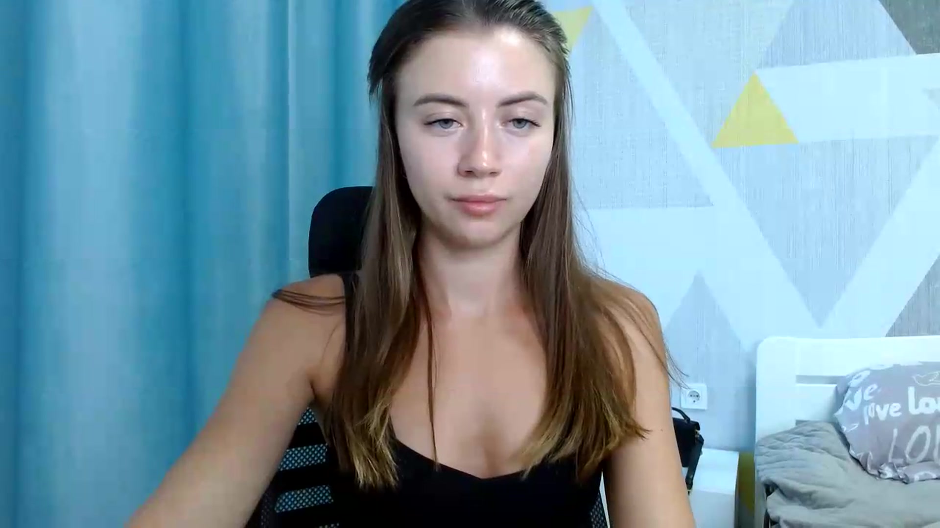 Gallery image thumbnail from Sulfate0's myfreecams stream on, 08/17/2026, 09:12 image 12 of 20