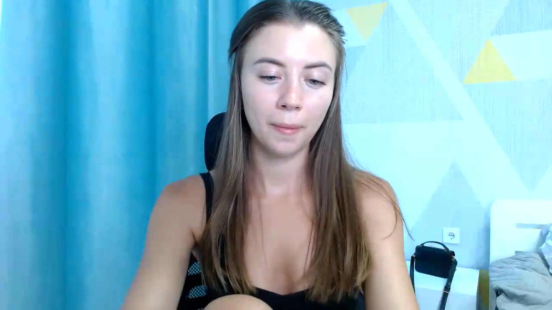 Gallery image thumbnail from Sulfate0's myfreecams stream on, 08/17/2026, 09:12 image 10 of 20