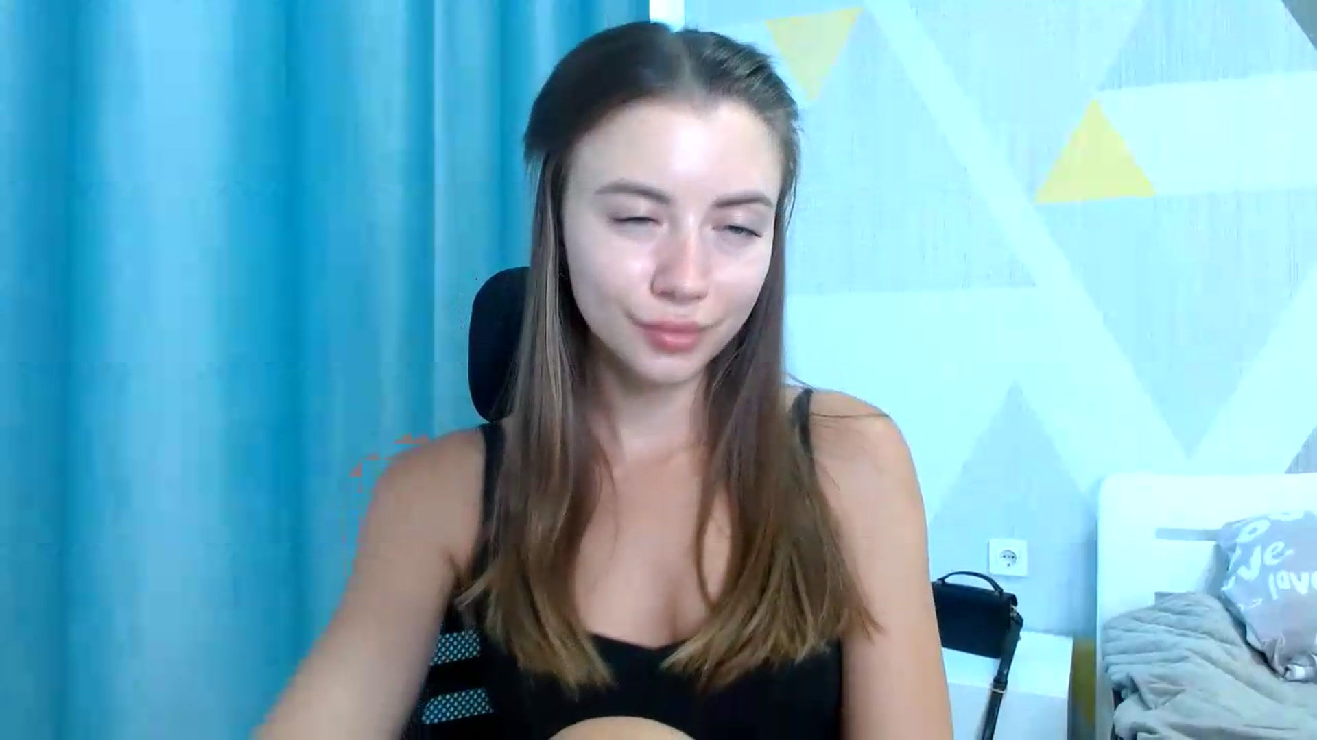 Gallery image thumbnail from Sulfate0's myfreecams stream on, 08/17/2026, 09:12 image 19 of 20