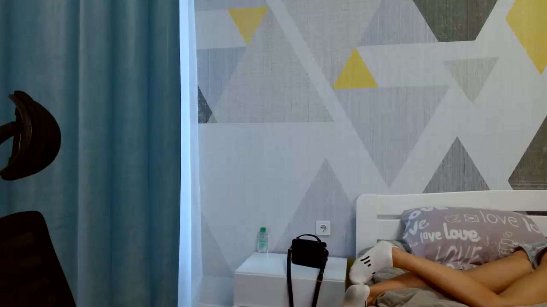 Gallery image thumbnail from Sulfate0's myfreecams stream on, 08/17/2026, 09:12 image 16 of 20