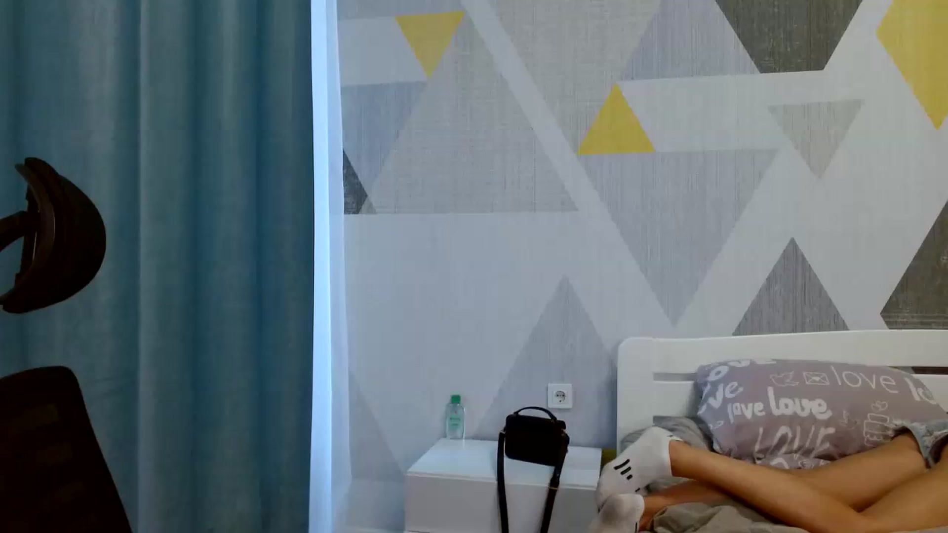 Gallery image thumbnail from Sulfate0's myfreecams stream on, 08/17/2026, 09:12 image 18 of 20