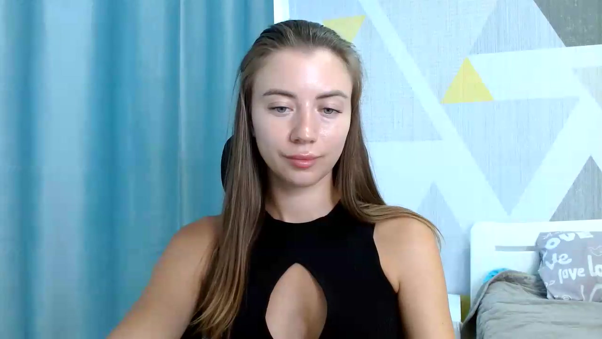 Gallery image thumbnail from Sulfate0's myfreecams stream on, 08/18/2026, 08:36 image 17 of 20