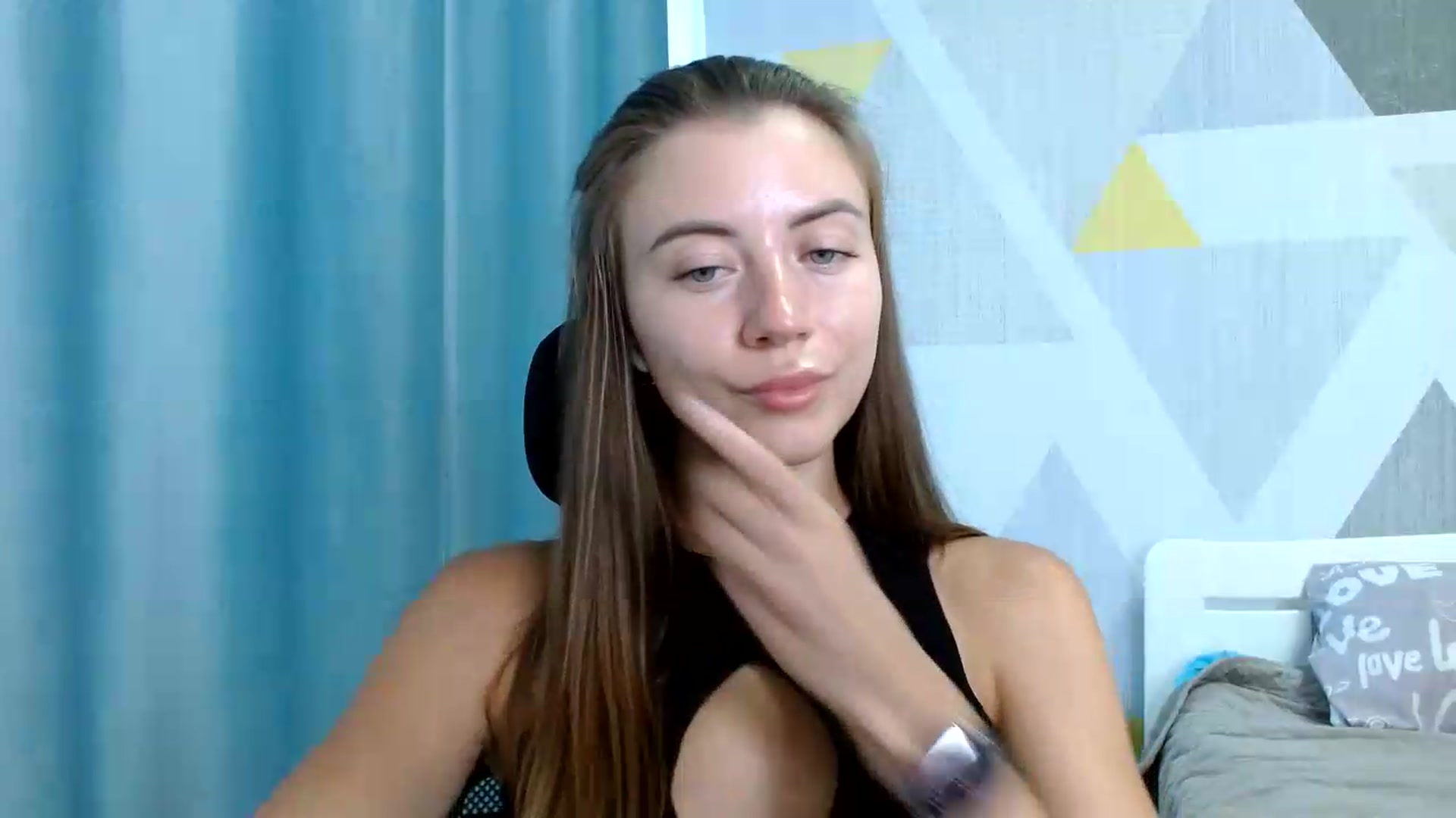 Gallery image thumbnail from Sulfate0's myfreecams stream on, 08/18/2026, 08:36 image 4 of 20
