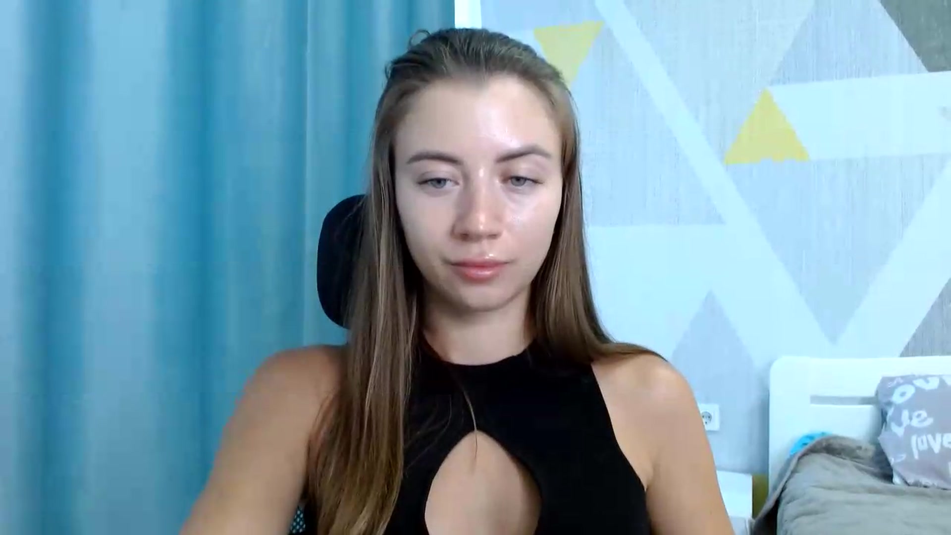 Gallery image thumbnail from Sulfate0's myfreecams stream on, 08/18/2026, 09:16 image 18 of 20