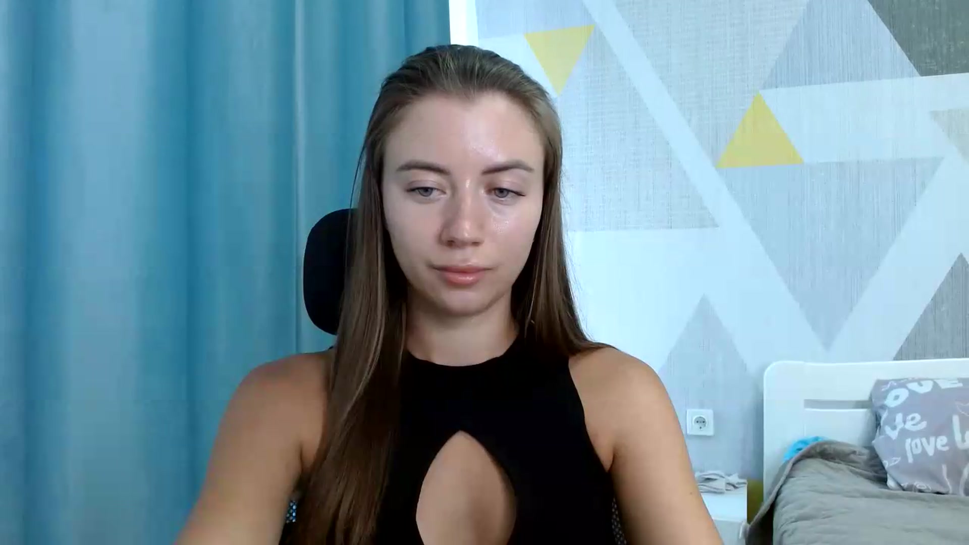 Gallery image thumbnail from Sulfate0's myfreecams stream on, 08/18/2026, 09:43 image 4 of 20