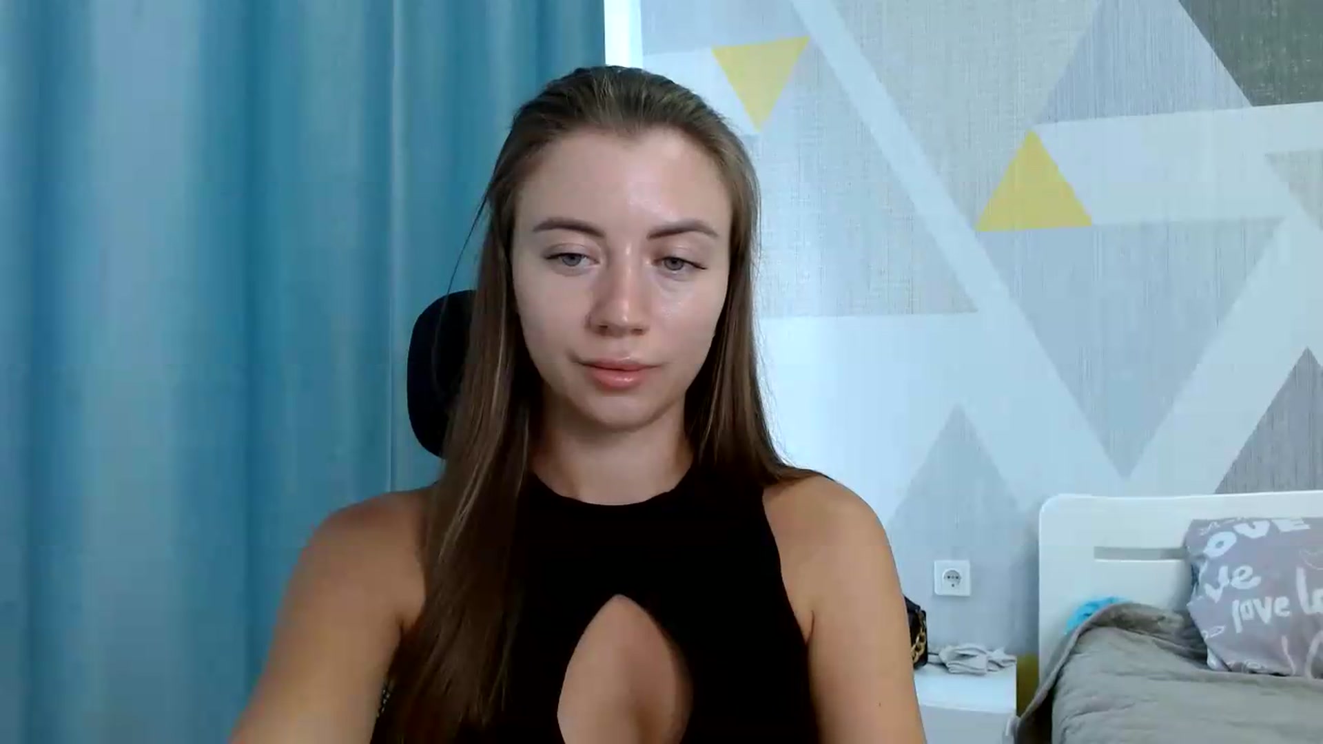 Gallery image thumbnail from Sulfate0's myfreecams stream on, 08/18/2026, 09:43 image 5 of 20