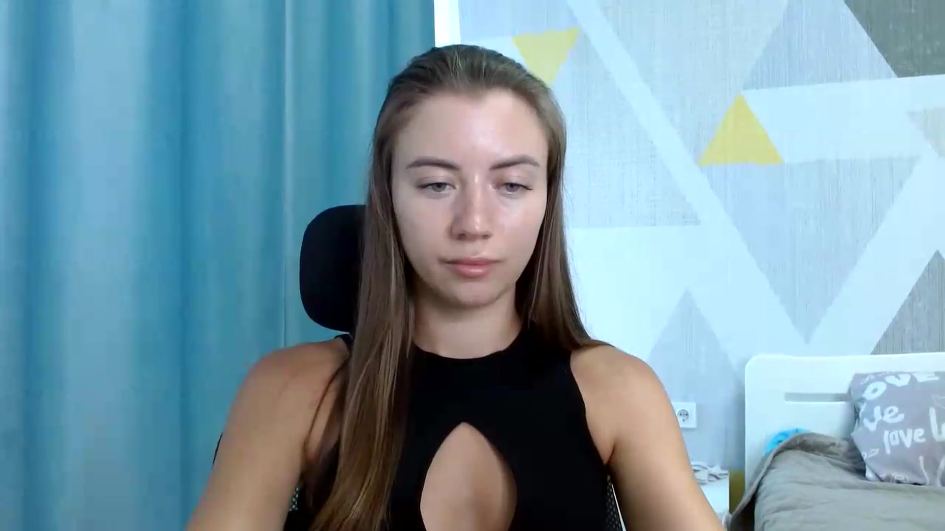 Gallery image thumbnail from Sulfate0's myfreecams stream on, 08/18/2026, 09:43 image 2 of 20