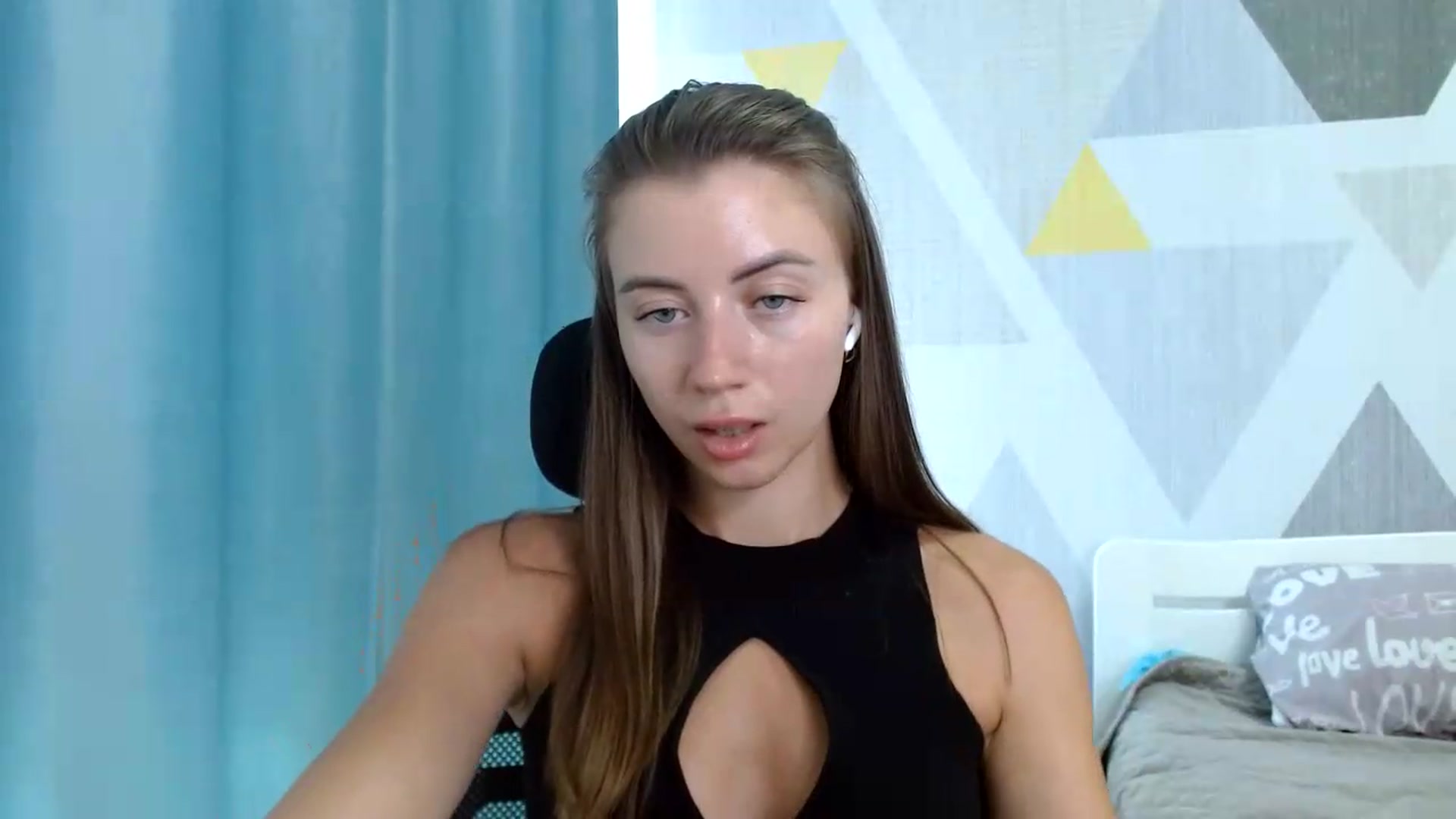 Gallery image thumbnail from Sulfate0's myfreecams stream on, 08/18/2026, 10:42 image 20 of 20