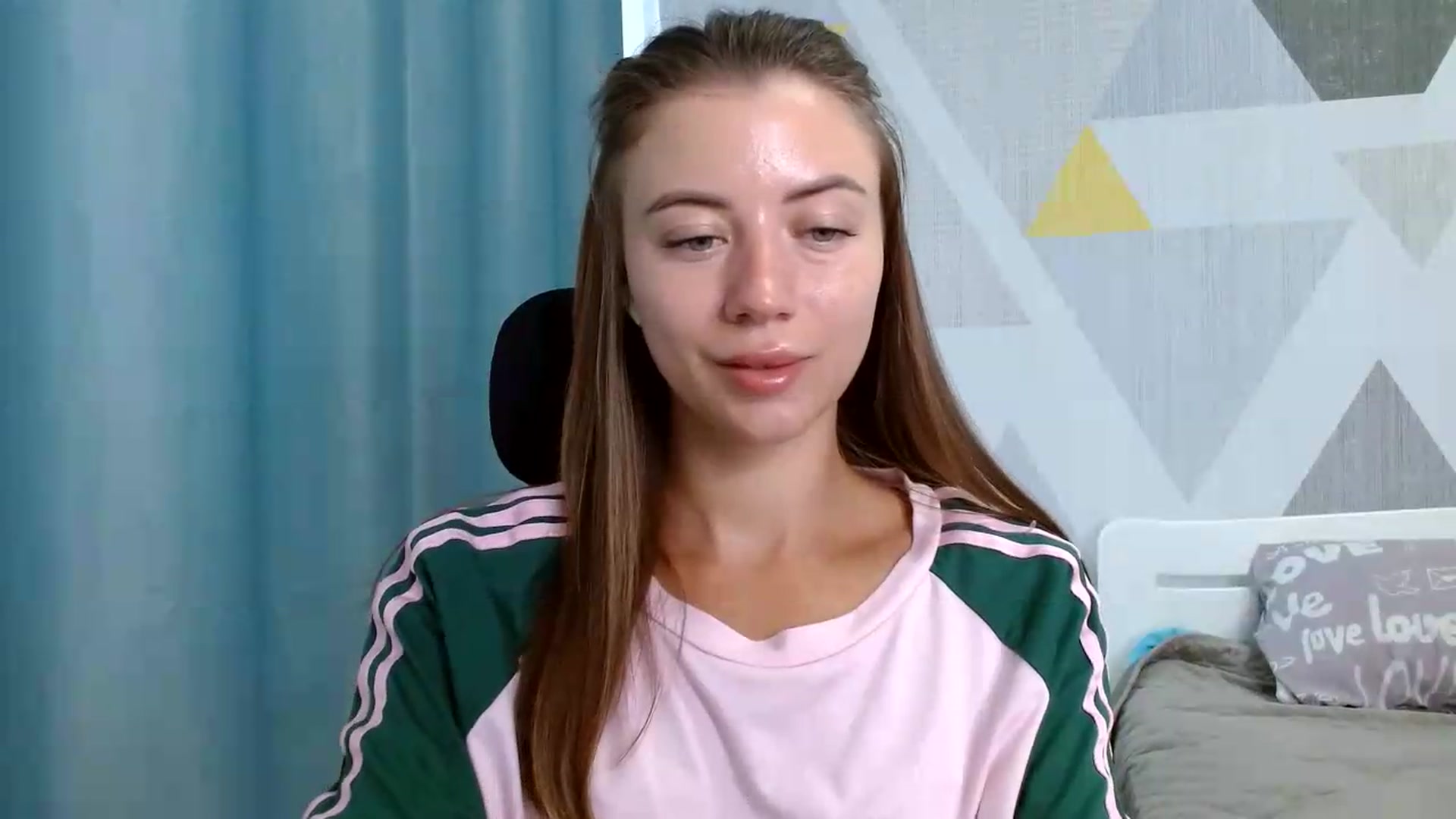 Gallery image thumbnail from Sulfate0's myfreecams stream on, 08/19/2026, 07:37 image 9 of 20