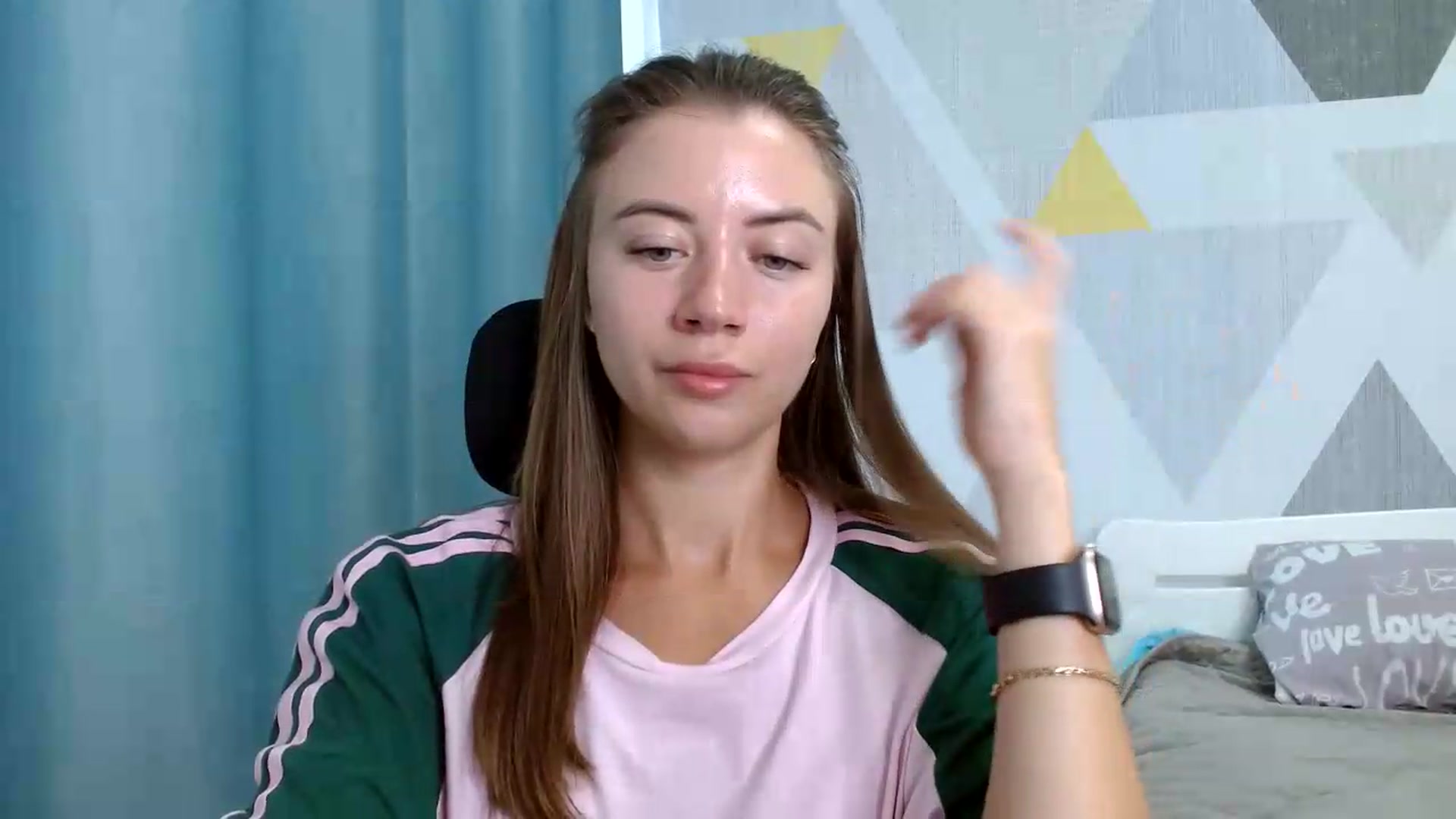 Gallery image thumbnail from Sulfate0's myfreecams stream on, 08/19/2026, 07:37 image 5 of 20