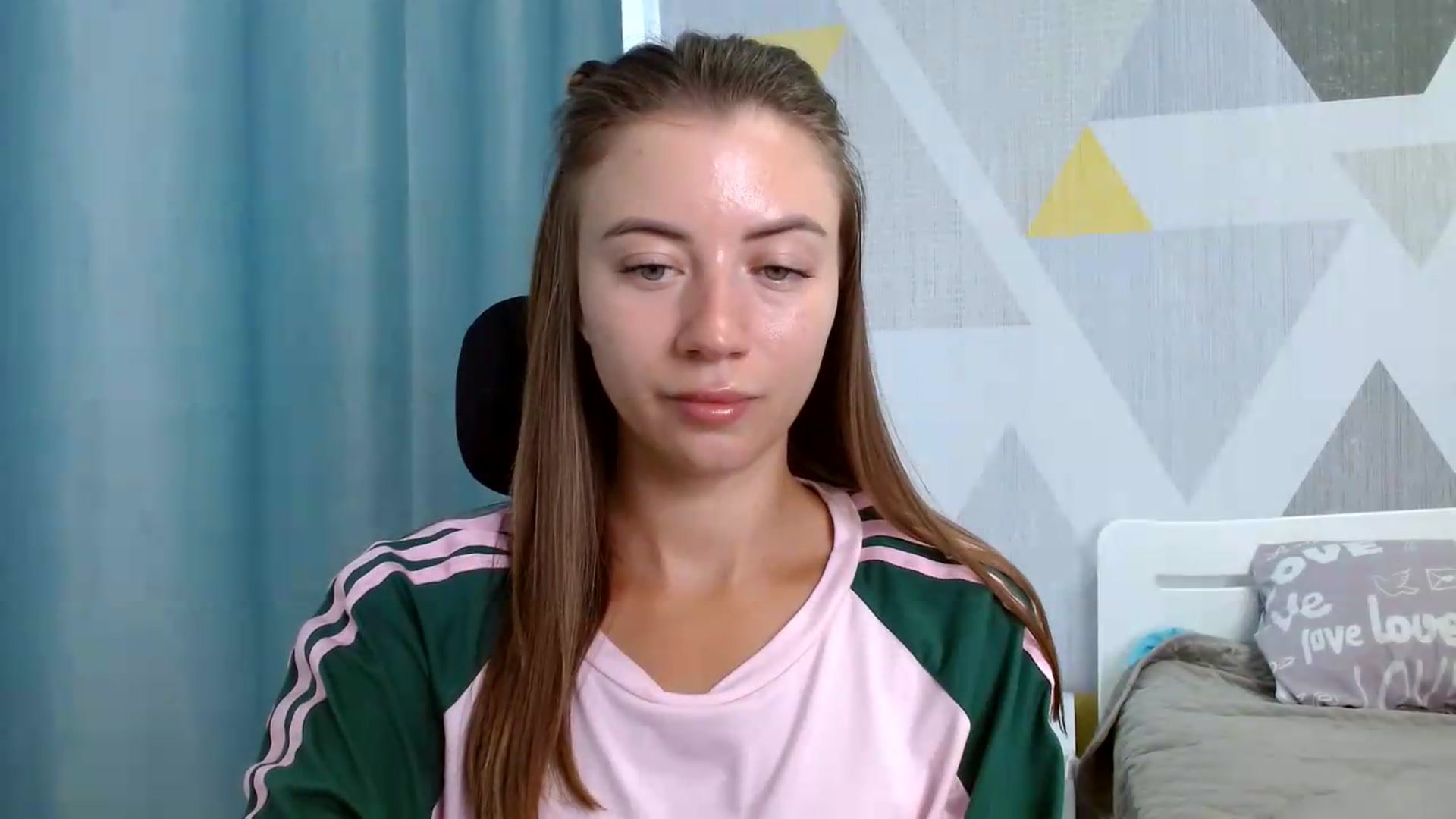 Gallery image thumbnail from Sulfate0's myfreecams stream on, 08/19/2026, 07:37 image 6 of 20