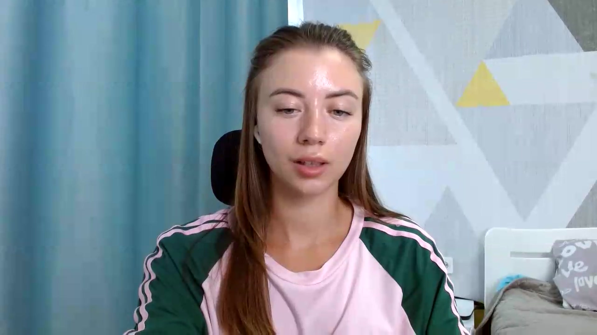 Gallery image thumbnail from Sulfate0's myfreecams stream on, 08/19/2026, 09:11 image 11 of 20