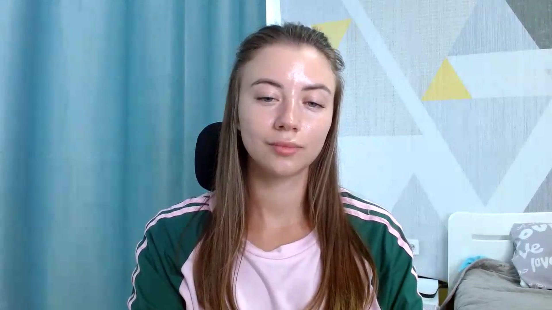 Gallery image thumbnail from Sulfate0's myfreecams stream on, 08/19/2026, 09:11 image 9 of 20