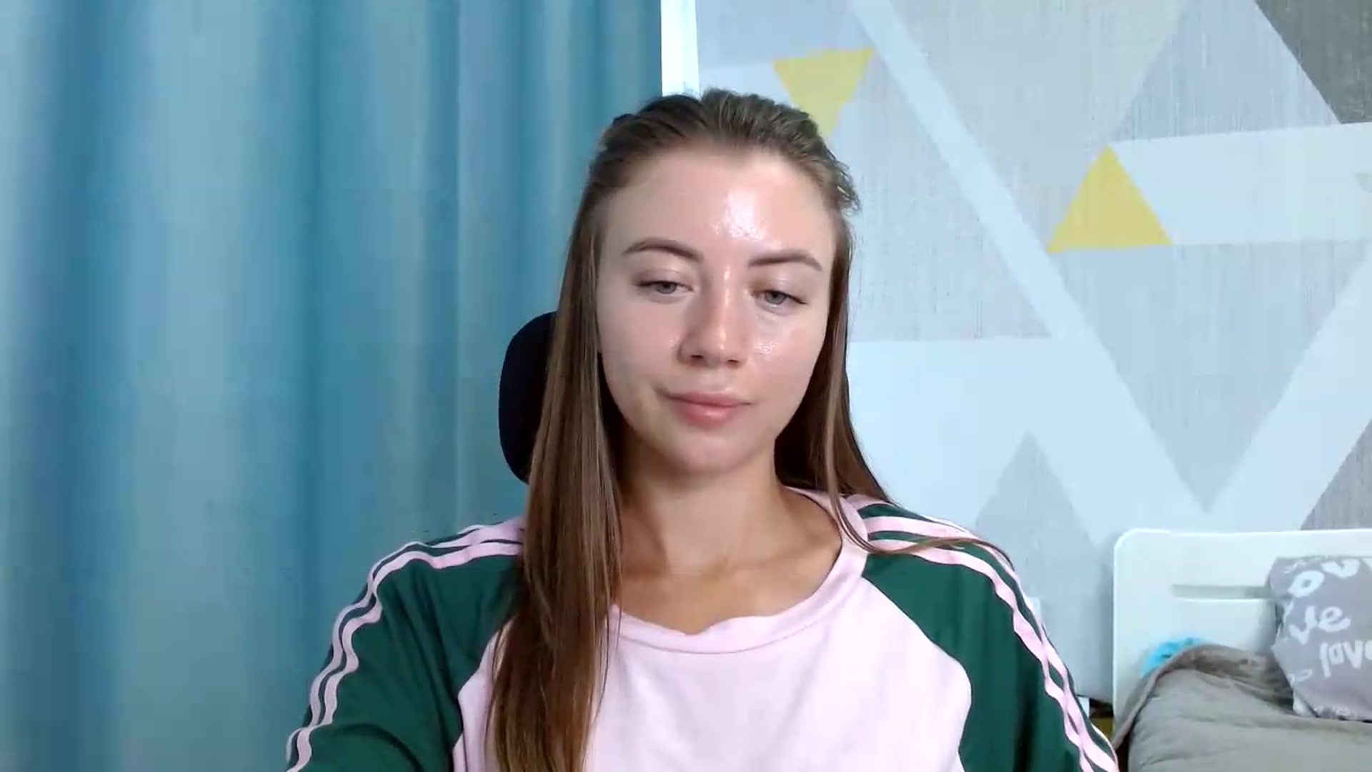 Gallery image thumbnail from Sulfate0's myfreecams stream on, 08/19/2026, 09:11 image 19 of 20