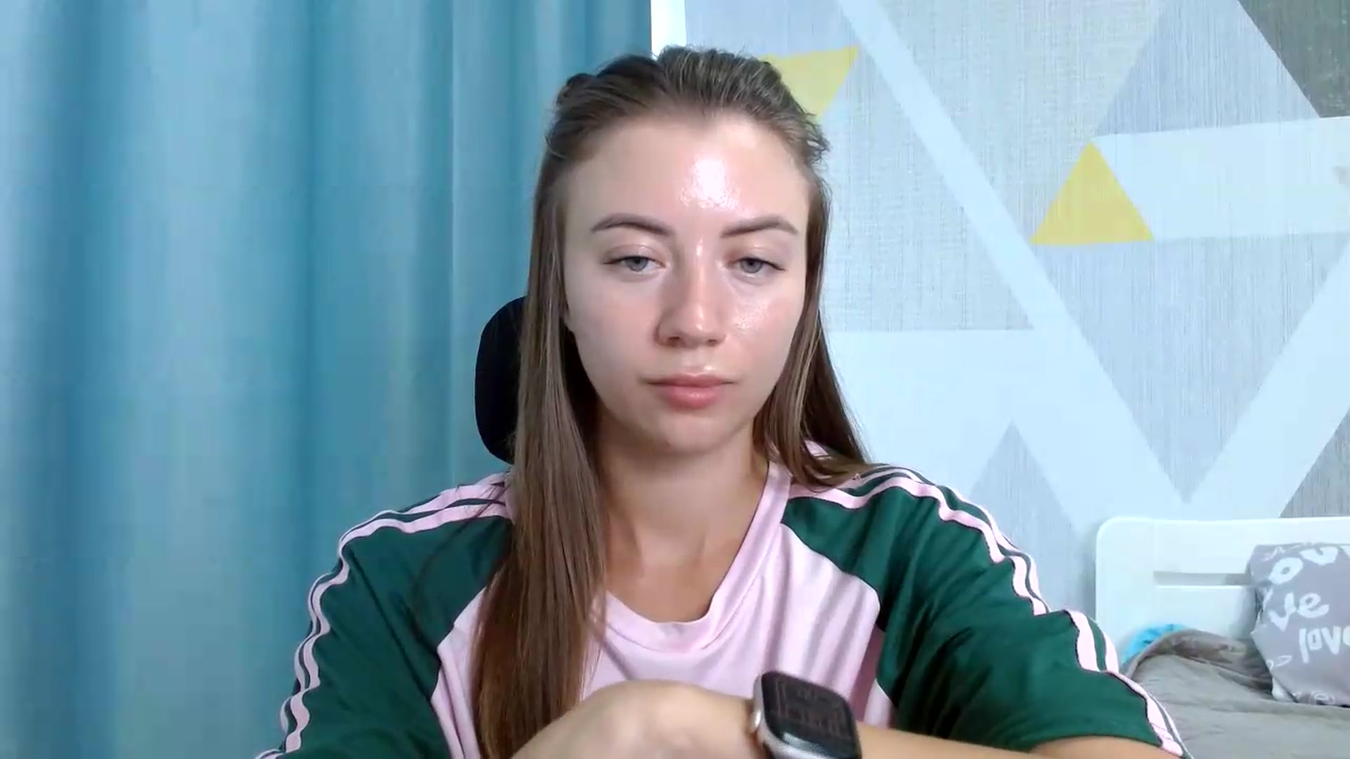 Gallery image thumbnail from Sulfate0's myfreecams stream on, 08/19/2026, 09:11 image 10 of 20