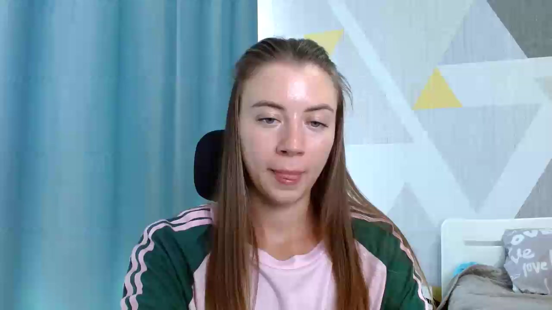 Gallery image thumbnail from Sulfate0's myfreecams stream on, 08/19/2026, 11:13 image 1 of 20