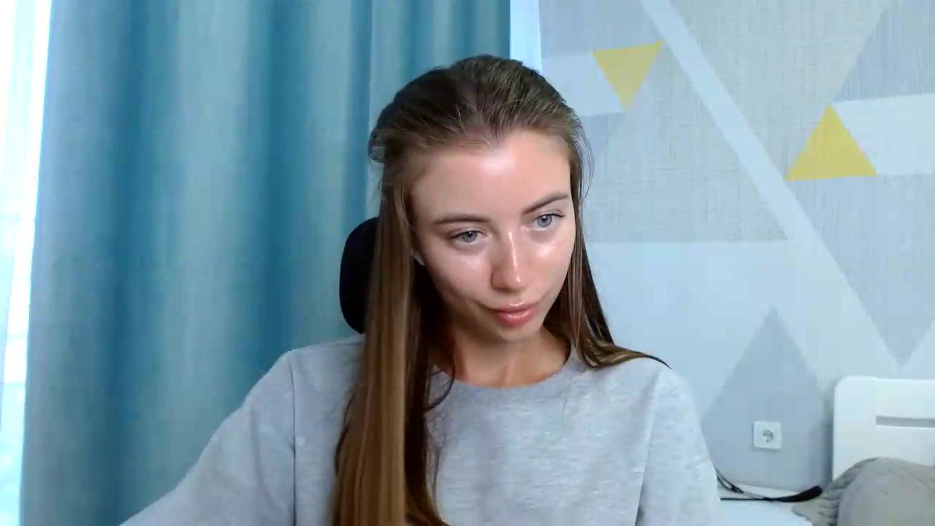 Gallery image thumbnail from Sulfate0's myfreecams stream on, 08/21/2026, 06:37 image 4 of 20