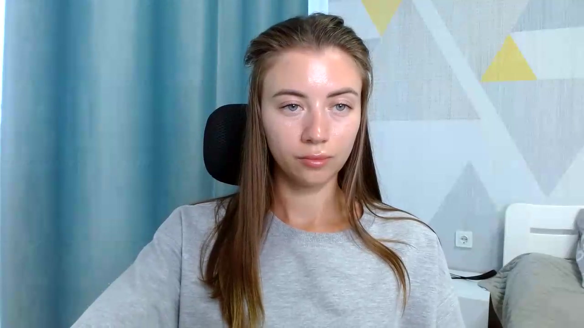 Gallery image thumbnail from Sulfate0's myfreecams stream on, 08/21/2026, 06:37 image 18 of 20