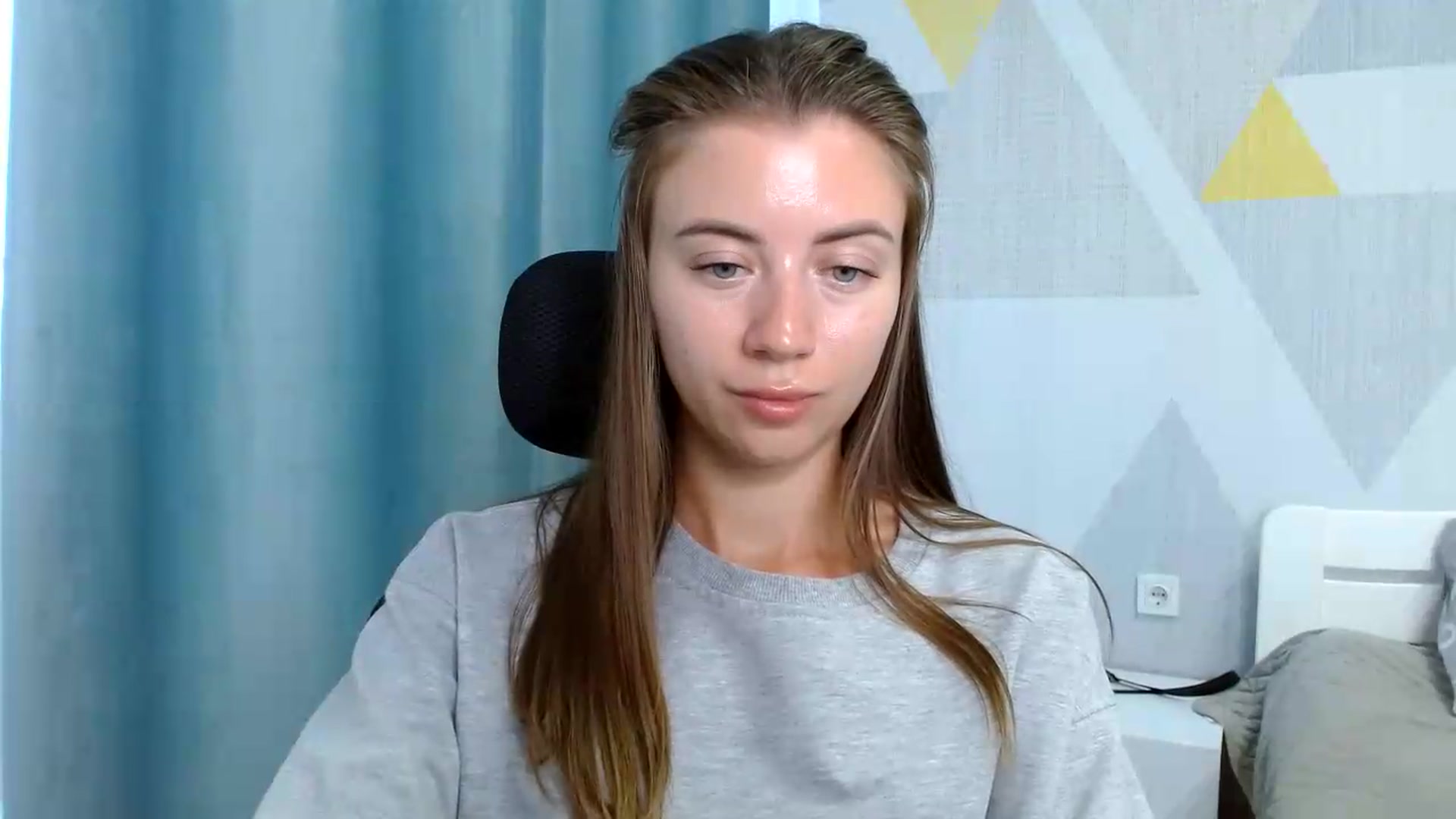 Gallery image thumbnail from Sulfate0's myfreecams stream on, 08/21/2026, 06:37 image 19 of 20