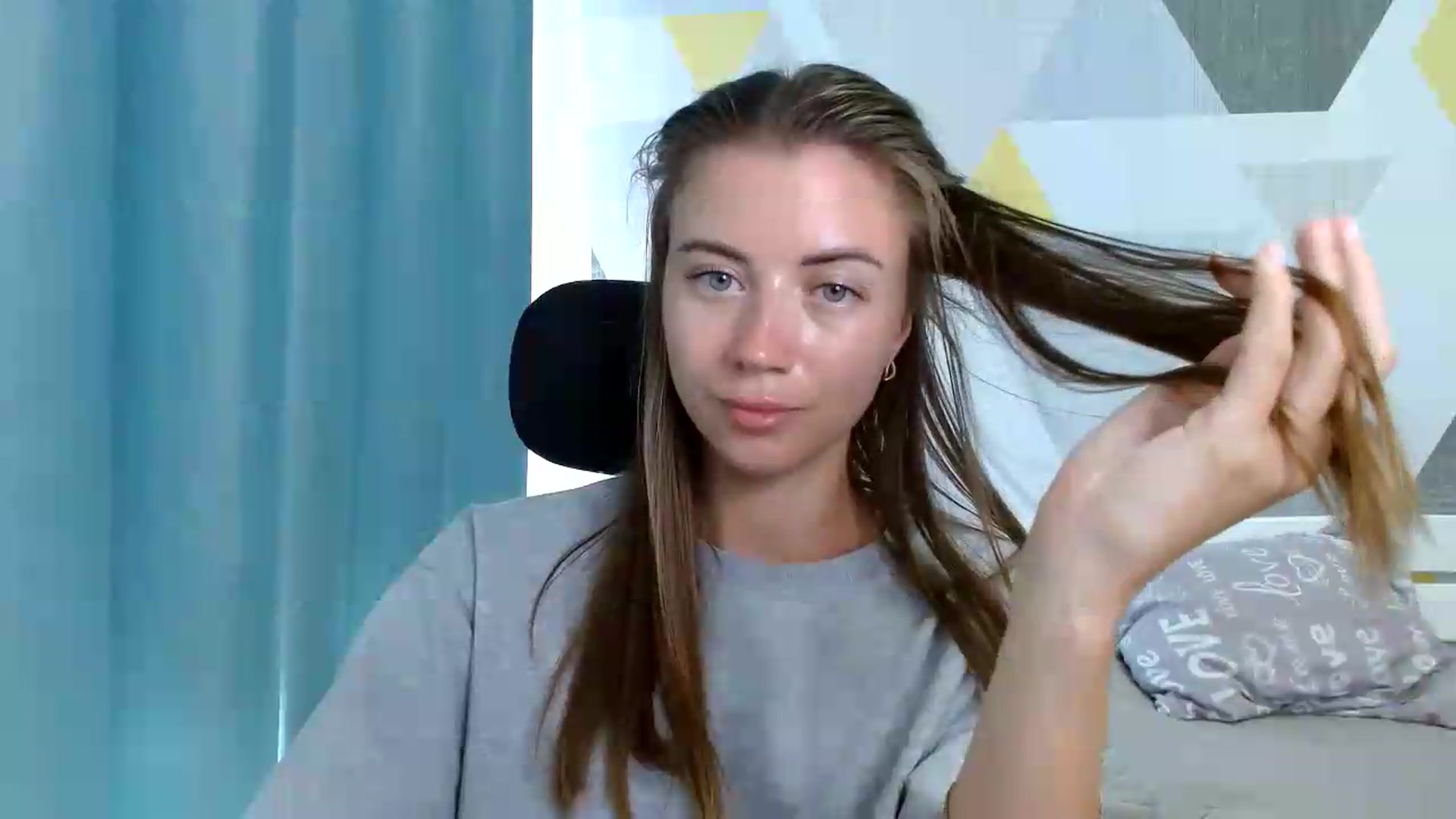 Gallery image thumbnail from Sulfate0's myfreecams stream on, 08/21/2026, 10:05 image 9 of 20