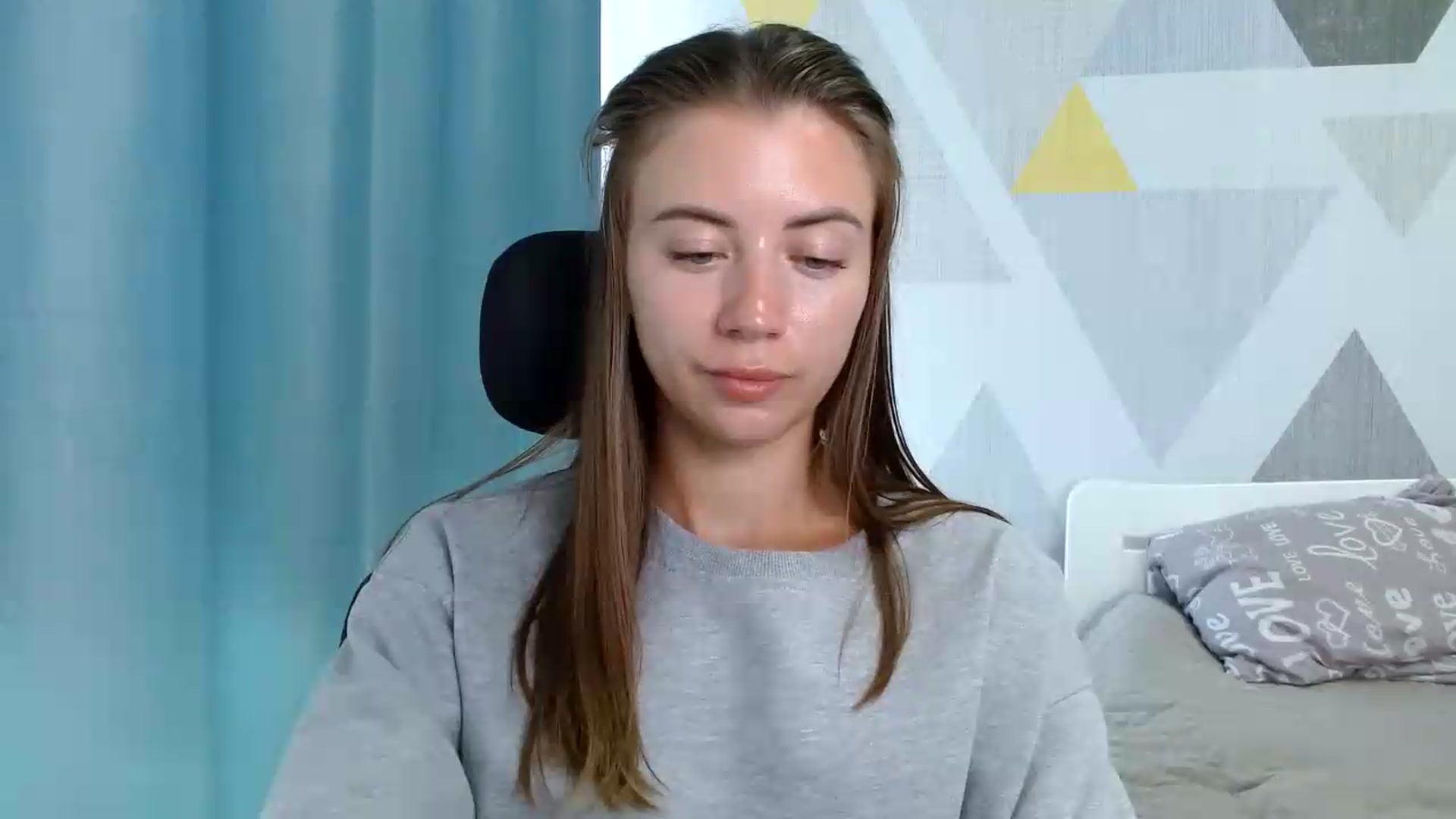 Gallery image thumbnail from Sulfate0's myfreecams stream on, 08/21/2026, 10:33 image 19 of 20