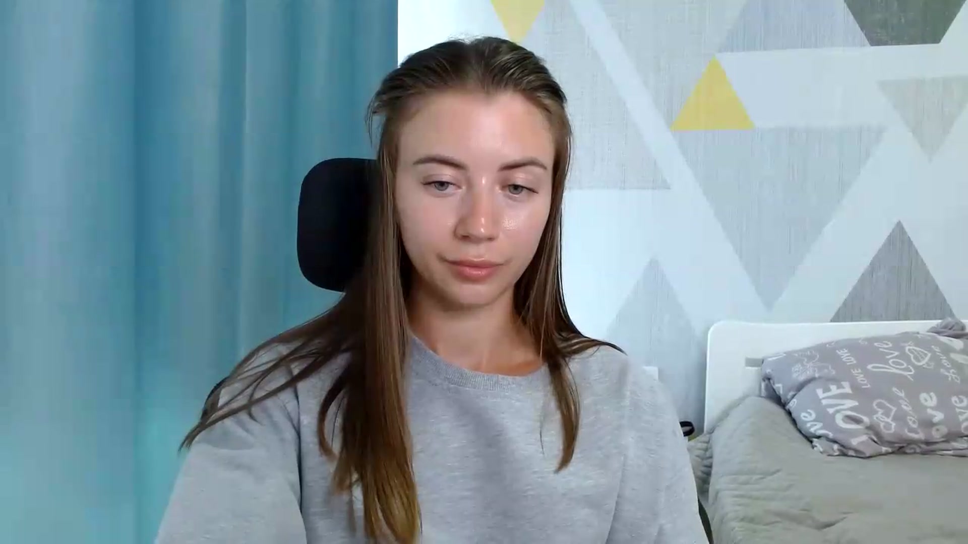 Gallery image thumbnail from Sulfate0's myfreecams stream on, 08/21/2026, 10:33 image 14 of 20