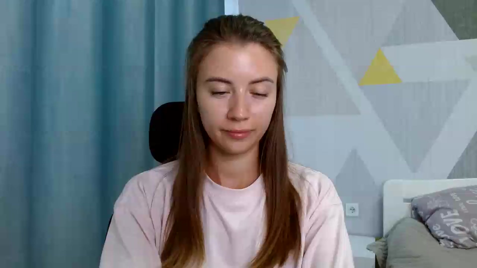Gallery image thumbnail from Sulfate0's myfreecams stream on, 08/25/2026, 07:01 image 1 of 20