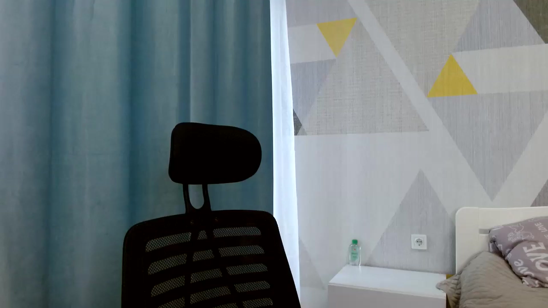 Gallery image thumbnail from Sulfate0's myfreecams stream on, 08/25/2026, 07:29 image 9 of 20