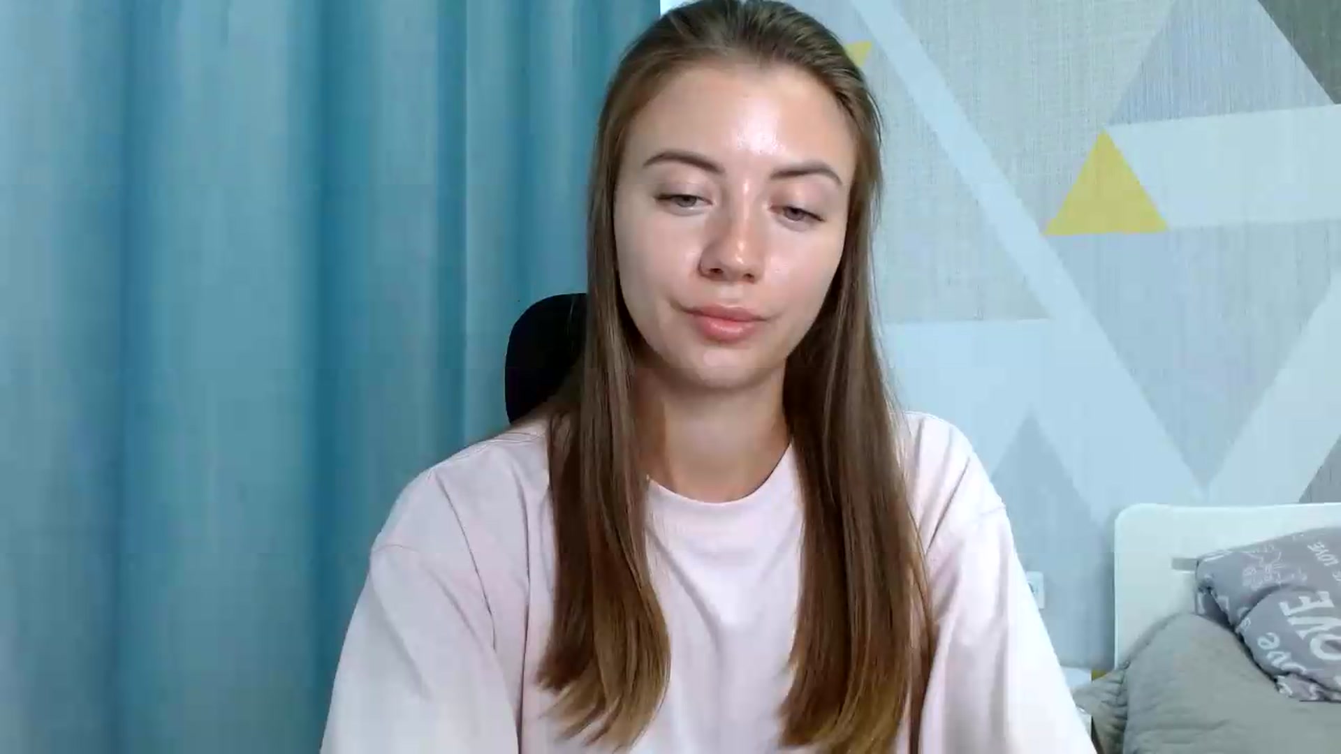 Gallery image thumbnail from Sulfate0's myfreecams stream on, 08/25/2026, 07:29 image 2 of 20