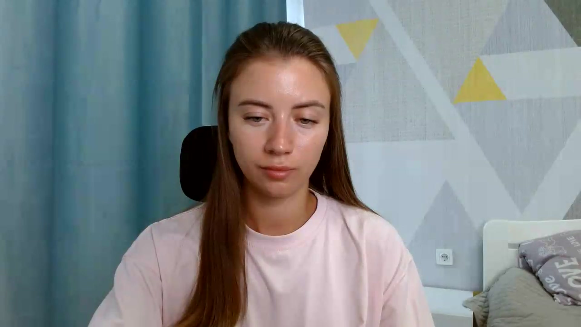 Gallery image thumbnail from Sulfate0's myfreecams stream on, 08/25/2026, 07:29 image 10 of 20