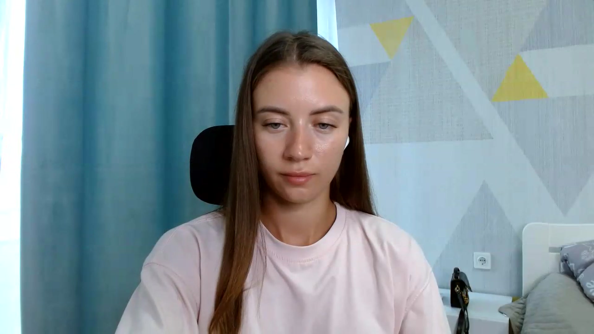 Gallery image thumbnail from Sulfate0's myfreecams stream on, 08/25/2026, 08:59 image 5 of 20