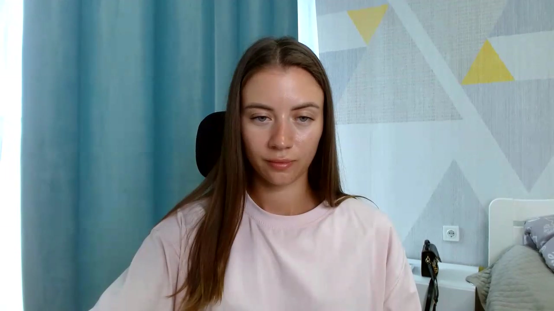 Gallery image thumbnail from Sulfate0's myfreecams stream on, 08/25/2026, 08:59 image 16 of 20