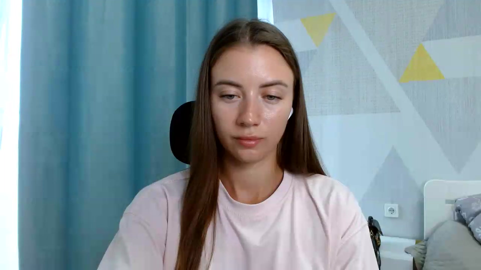 Gallery image thumbnail from Sulfate0's myfreecams stream on, 08/25/2026, 08:59 image 11 of 20