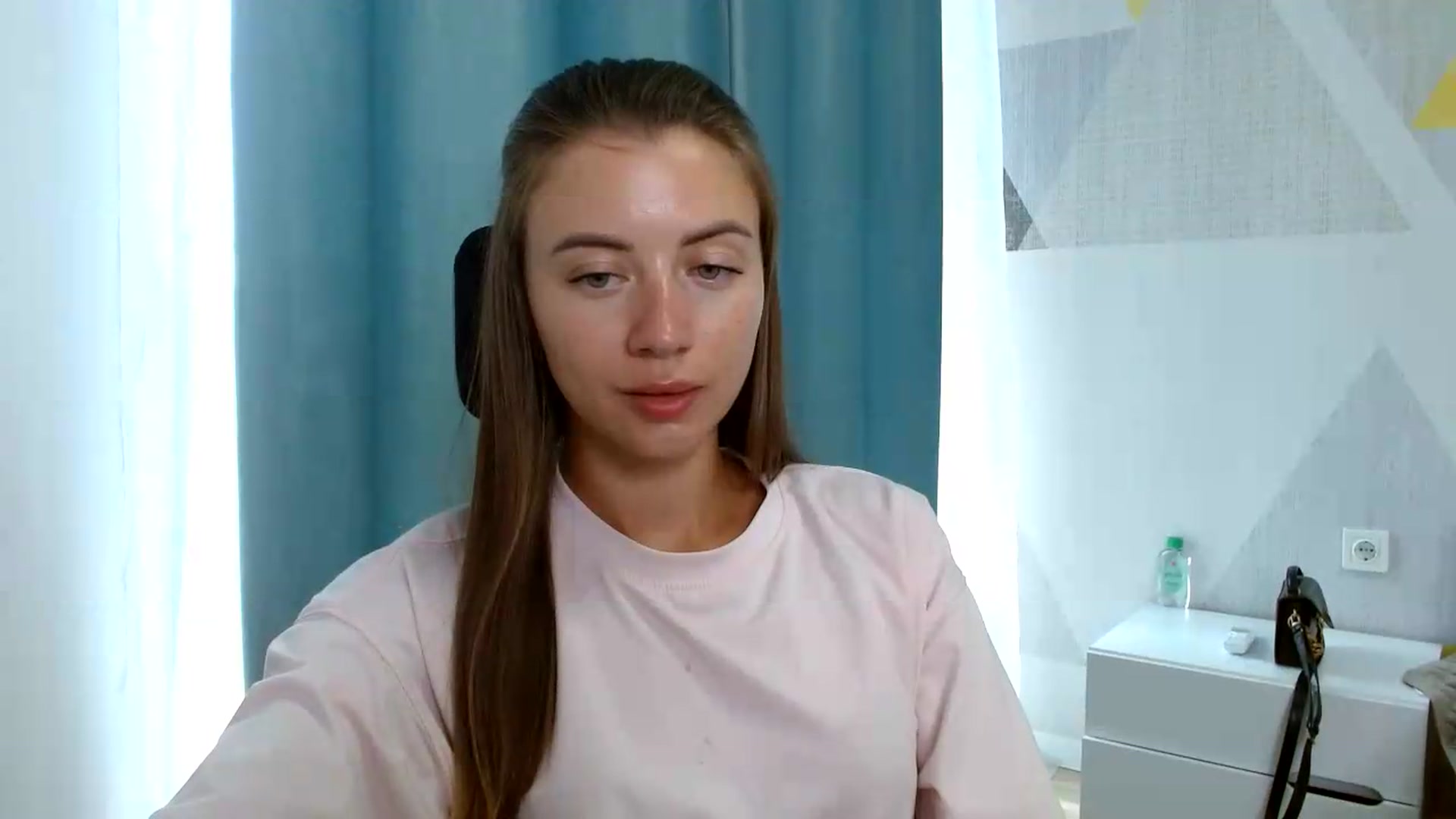 Gallery image thumbnail from Sulfate0's myfreecams stream on, 08/25/2026, 11:01 image 2 of 20