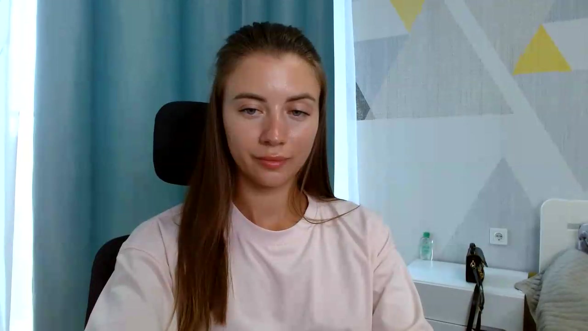 Gallery image thumbnail from Sulfate0's myfreecams stream on, 08/25/2026, 11:01 image 19 of 20