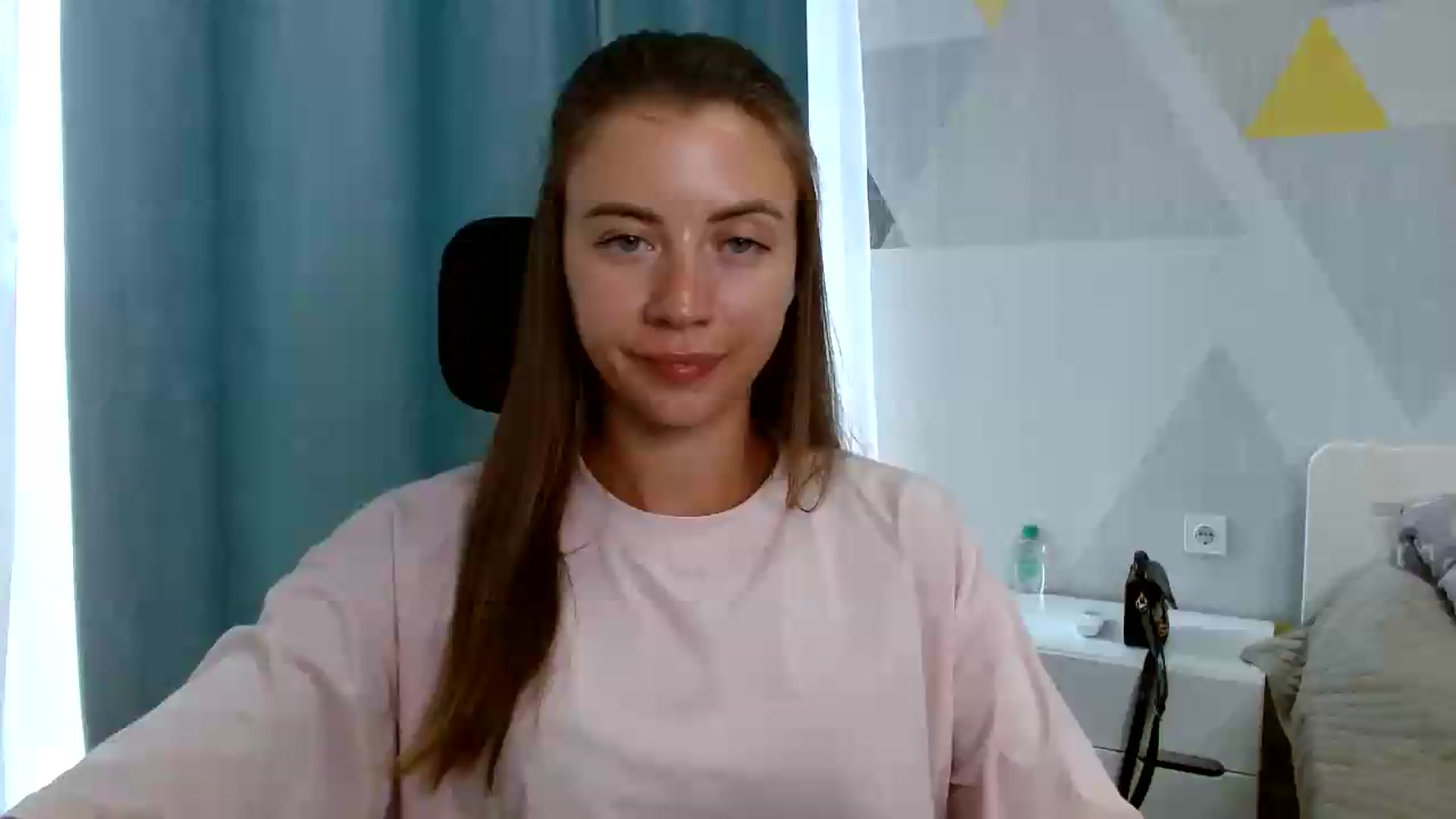 Gallery image thumbnail from Sulfate0's myfreecams stream on, 08/25/2026, 11:01 image 1 of 20