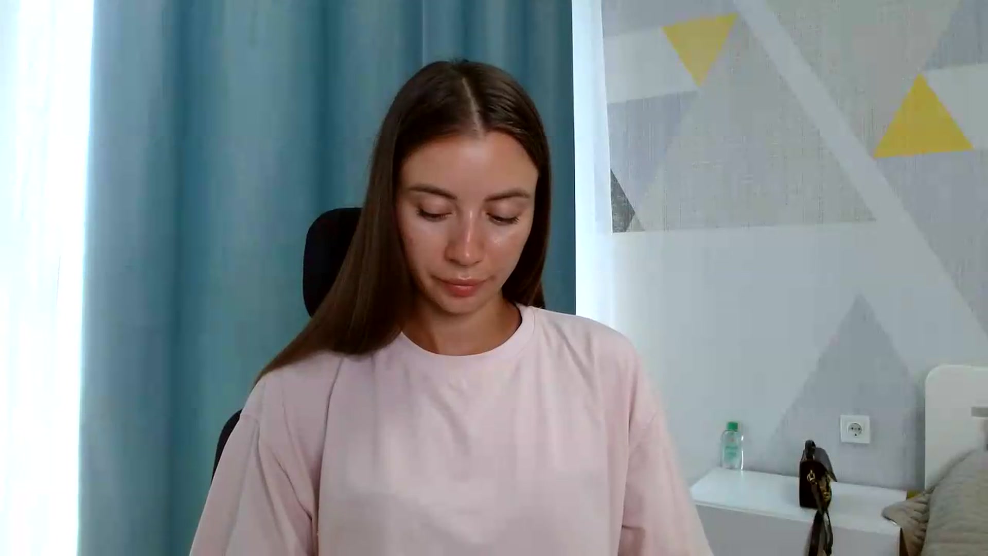 Gallery image thumbnail from Sulfate0's myfreecams stream on, 08/25/2026, 11:54 image 13 of 20